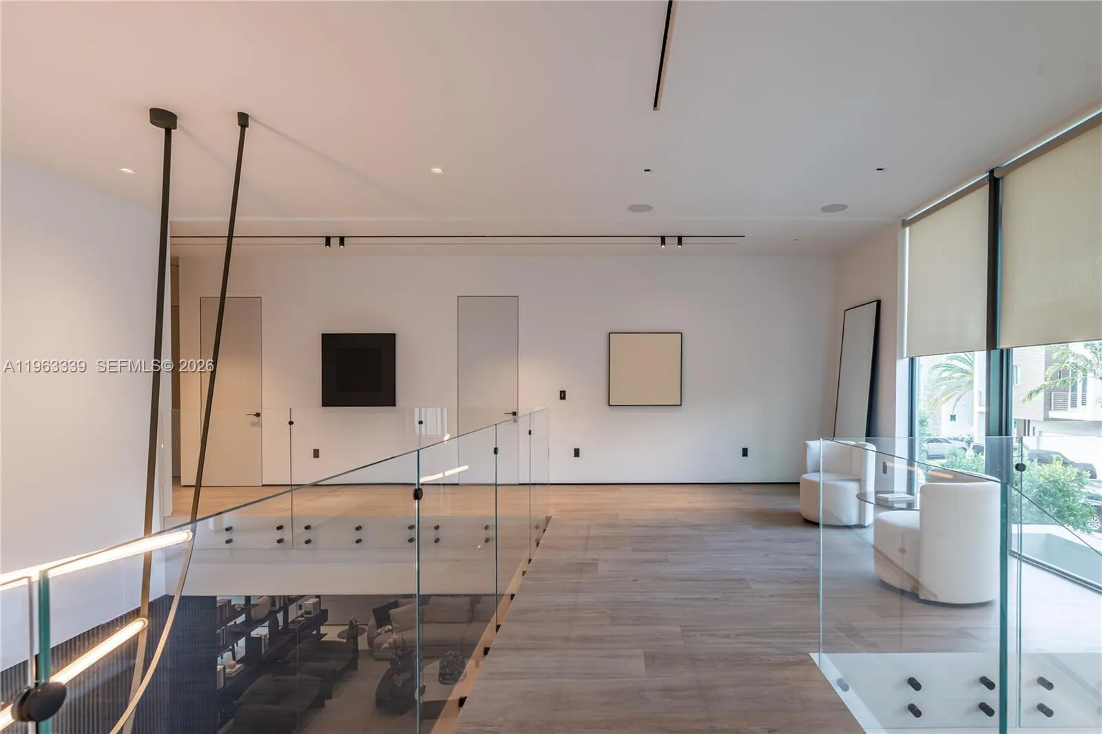 10540 Nw 67th Ter, Doral, Florida 33178, Doral, Florida 33178, 5 Bedrooms Bedrooms, ,5 BathroomsBathrooms,Residential,For Sale,10540 Nw 67th Ter, Doral, Florida 33178,A11963339