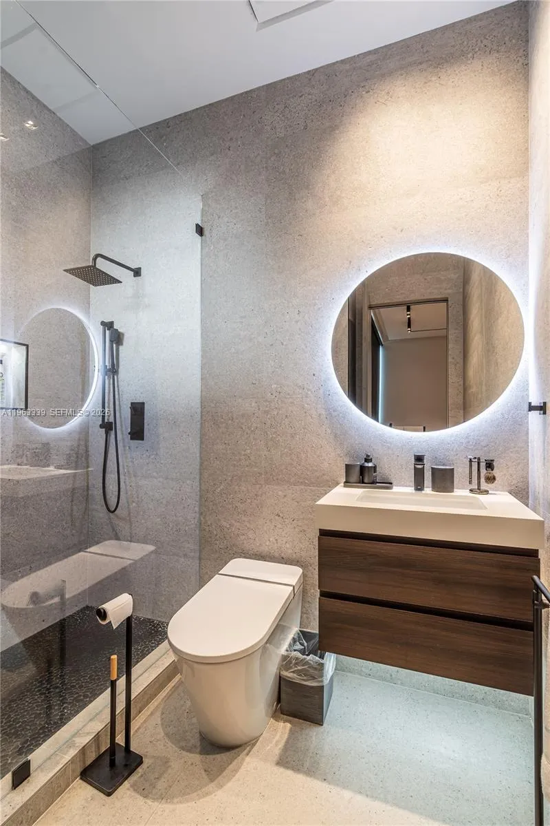 10540 Nw 67th Ter, Doral, Florida 33178, Doral, Florida 33178, 5 Bedrooms Bedrooms, ,5 BathroomsBathrooms,Residential,For Sale,10540 Nw 67th Ter, Doral, Florida 33178,A11963339