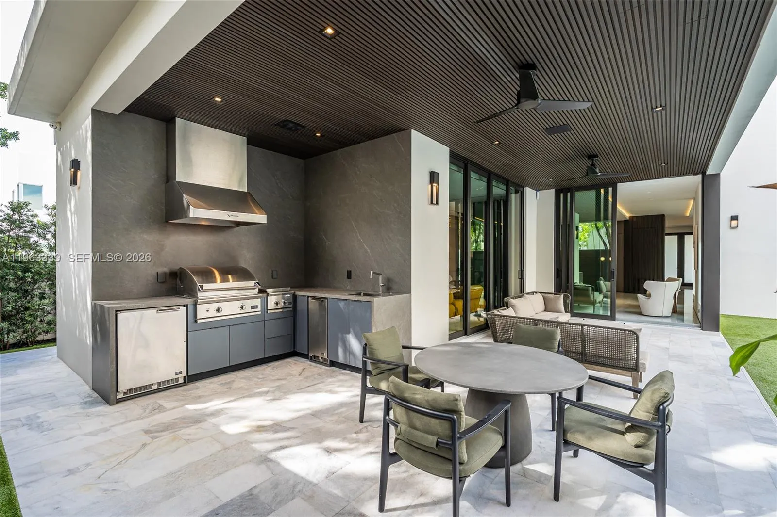 10540 Nw 67th Ter, Doral, Florida 33178, Doral, Florida 33178, 5 Bedrooms Bedrooms, ,5 BathroomsBathrooms,Residential,For Sale,10540 Nw 67th Ter, Doral, Florida 33178,A11963339