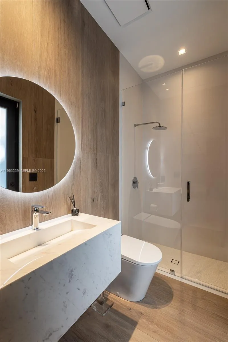 10540 Nw 67th Ter, Doral, Florida 33178, Doral, Florida 33178, 5 Bedrooms Bedrooms, ,5 BathroomsBathrooms,Residential,For Sale,10540 Nw 67th Ter, Doral, Florida 33178,A11963339