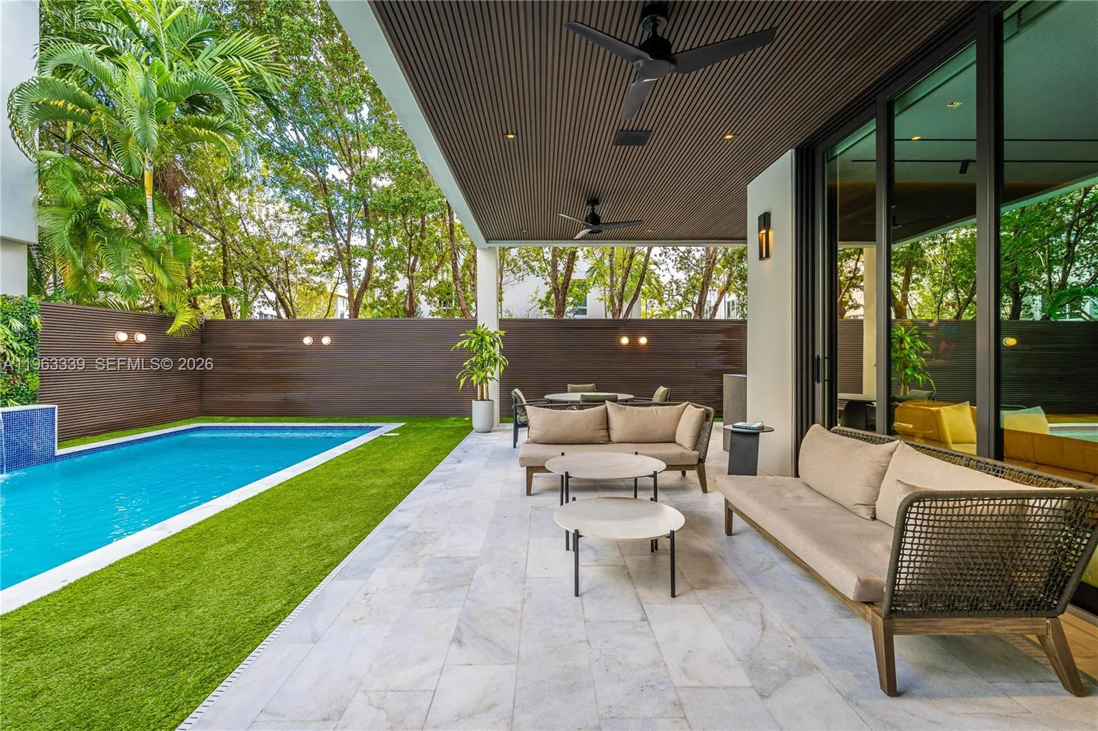 10540 Nw 67th Ter, Doral, Florida 33178, Doral, Florida 33178, 5 Bedrooms Bedrooms, ,5 BathroomsBathrooms,Residential,For Sale,10540 Nw 67th Ter, Doral, Florida 33178,A11963339