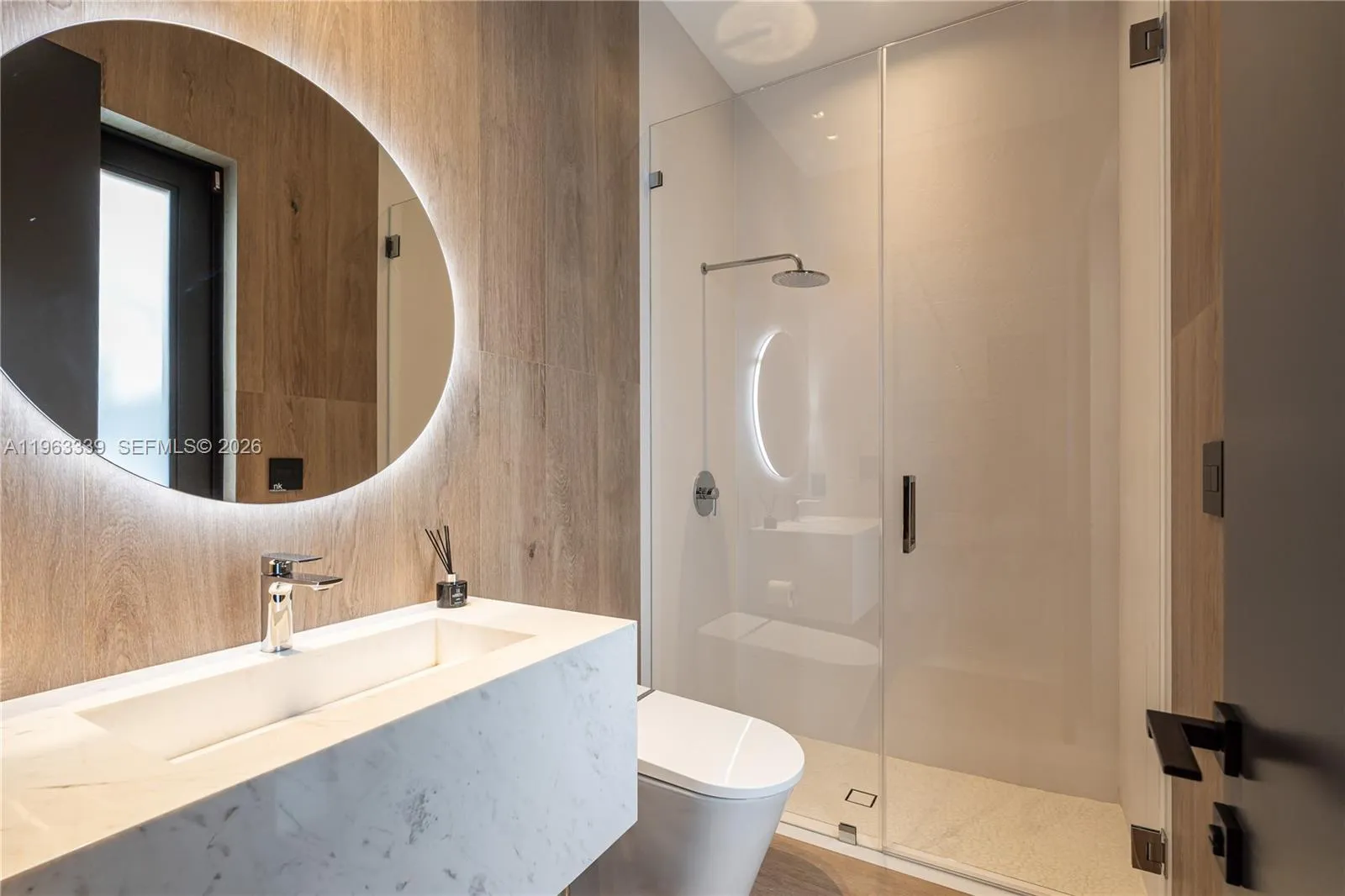 10540 Nw 67th Ter, Doral, Florida 33178, Doral, Florida 33178, 5 Bedrooms Bedrooms, ,5 BathroomsBathrooms,Residential,For Sale,10540 Nw 67th Ter, Doral, Florida 33178,A11963339