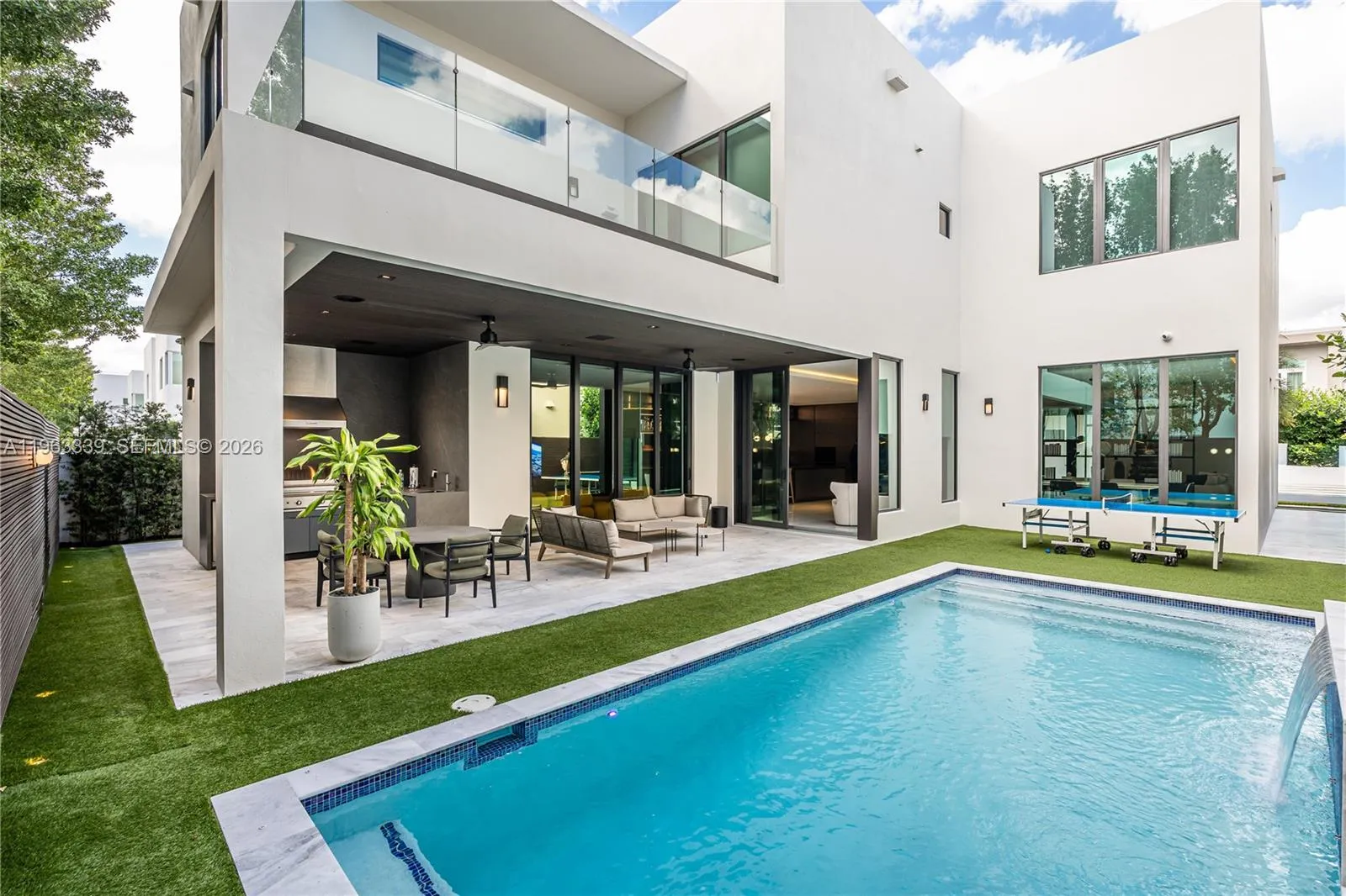 10540 Nw 67th Ter, Doral, Florida 33178, Doral, Florida 33178, 5 Bedrooms Bedrooms, ,5 BathroomsBathrooms,Residential,For Sale,10540 Nw 67th Ter, Doral, Florida 33178,A11963339