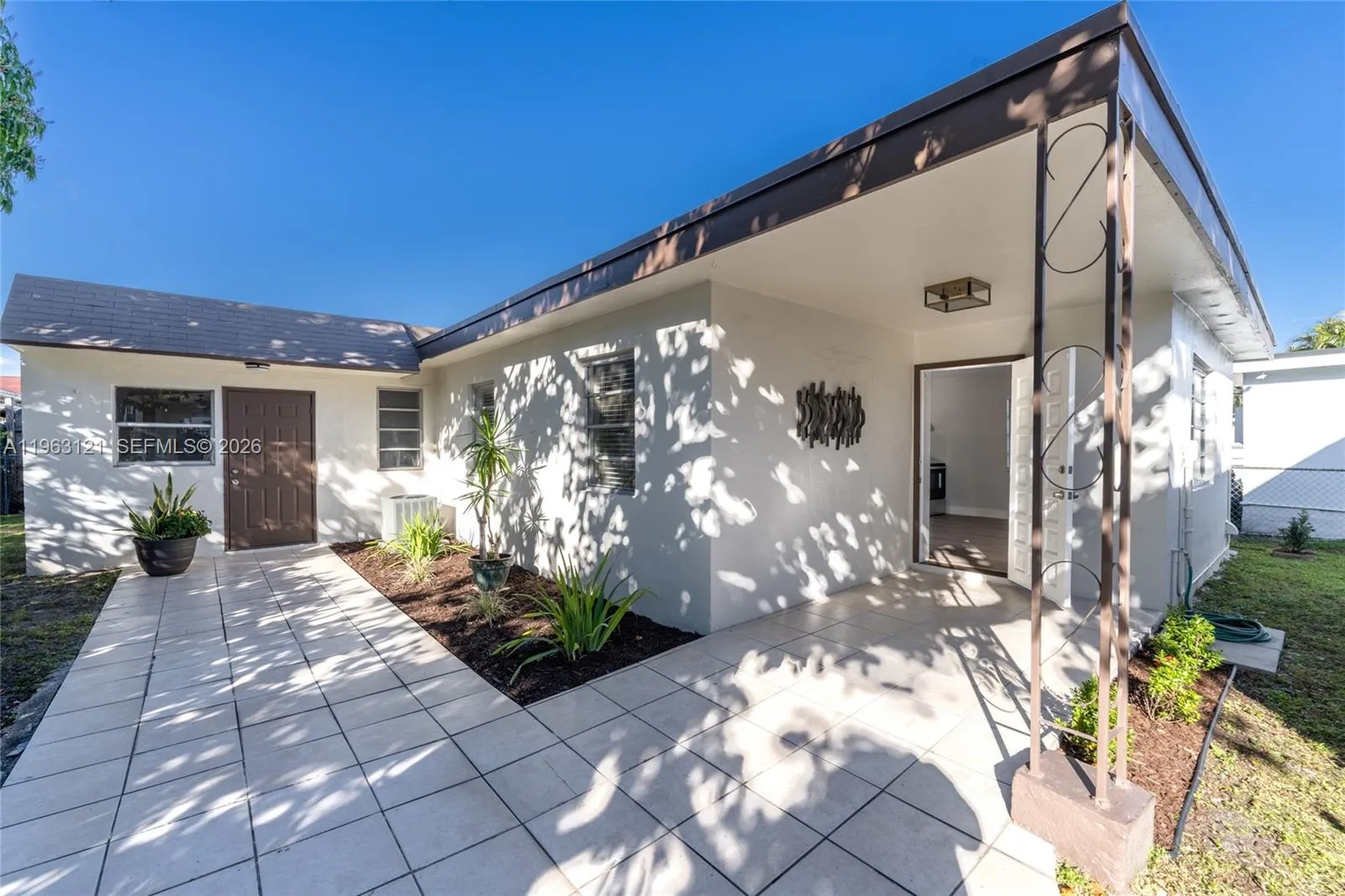 1631 Sw 21st St, Miami, Florida 33145, Miami, Florida 33145, ,Residential Income,For Sale,1631 Sw 21st St, Miami, Florida 33145,A11963121