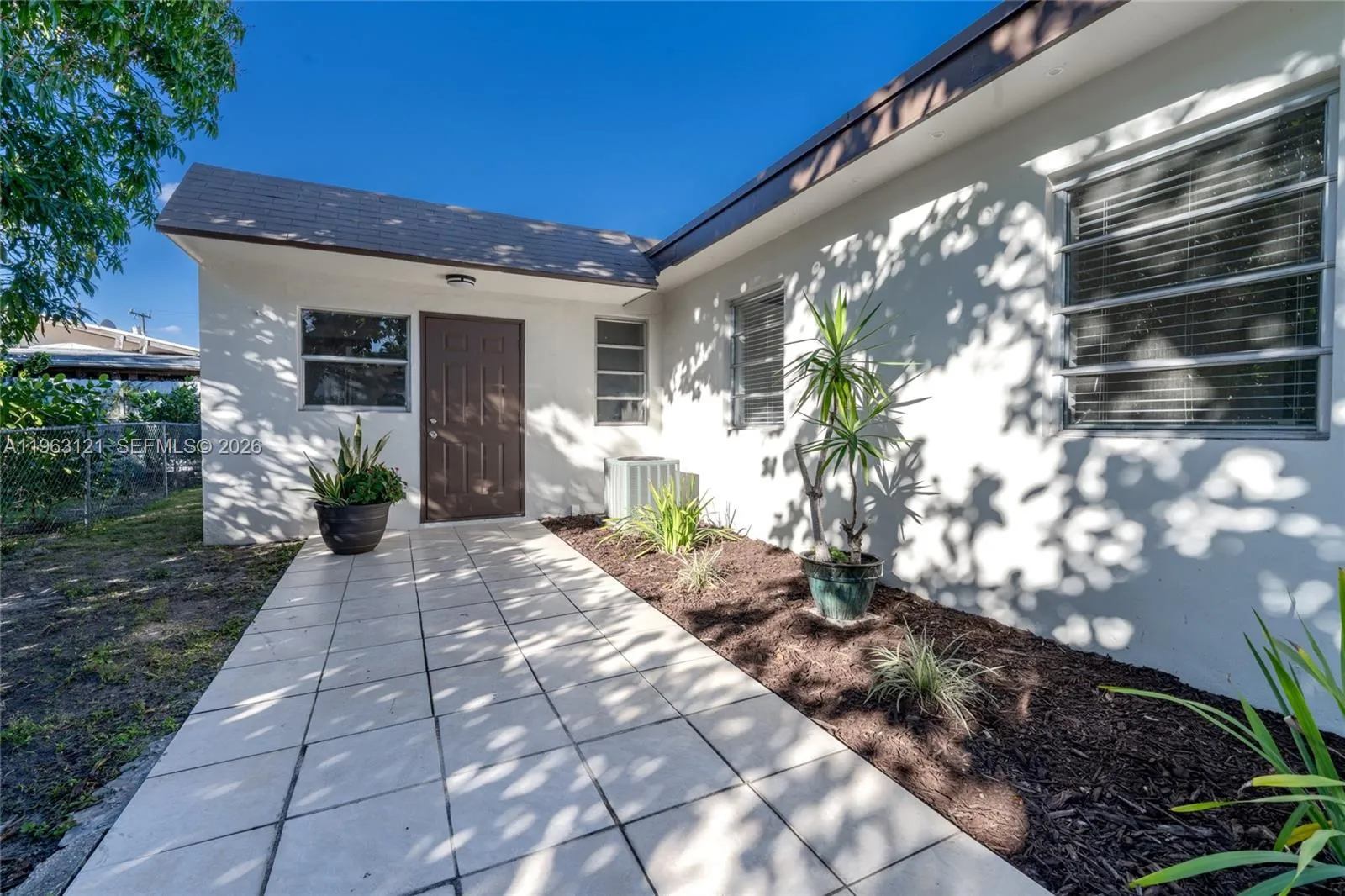 1631 Sw 21st St, Miami, Florida 33145, Miami, Florida 33145, ,Residential Income,For Sale,1631 Sw 21st St, Miami, Florida 33145,A11963121