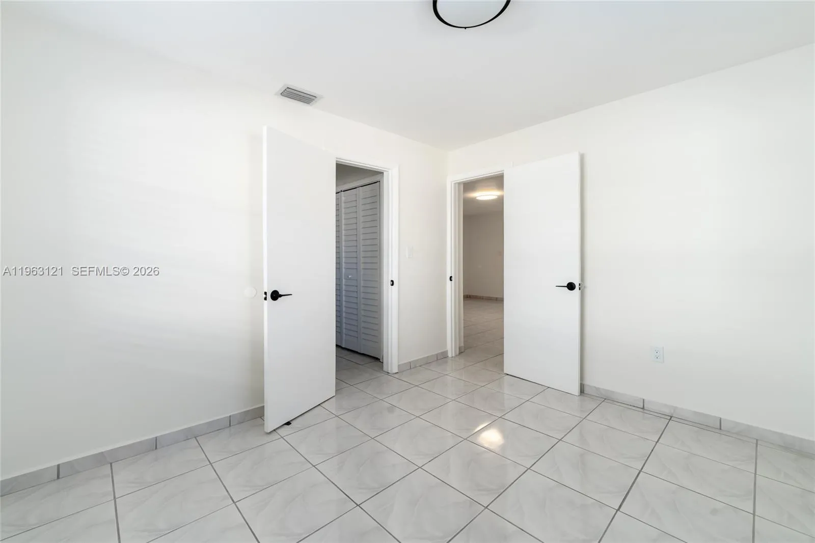 1631 Sw 21st St, Miami, Florida 33145, Miami, Florida 33145, ,Residential Income,For Sale,1631 Sw 21st St, Miami, Florida 33145,A11963121