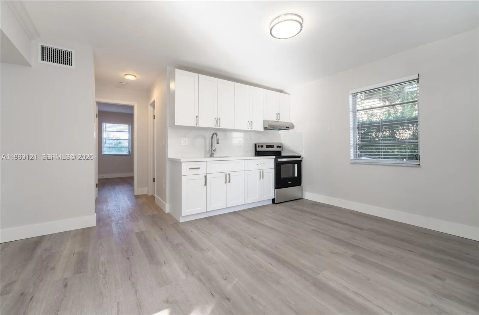 1631 Sw 21st St, Miami, Florida 33145, Miami, Florida 33145, ,Residential Income,For Sale,1631 Sw 21st St, Miami, Florida 33145,A11963121