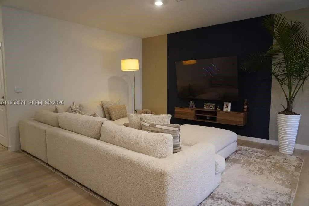 385 Nw 9th St 385, Pompano Beach, Florida 33060, Pompano Beach, Florida 33060, 3 Bedrooms Bedrooms, ,2 BathroomsBathrooms,Residential Lease,For Rent,385 Nw 9th St 385, Pompano Beach, Florida 33060,A11963071