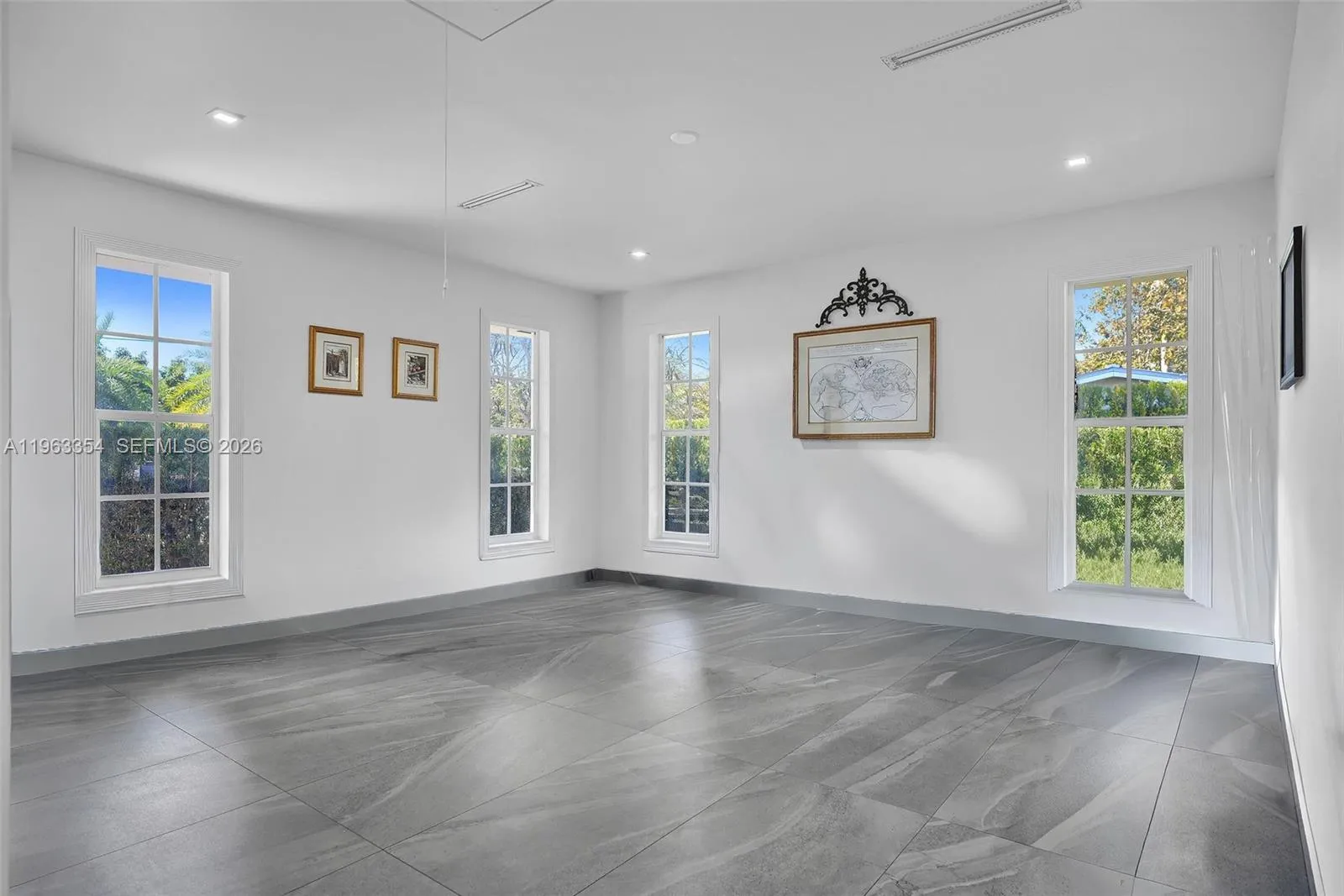 19955 Sw 186th St, Miami, Florida 33187, Miami, Florida 33187, 7 Bedrooms Bedrooms, ,6 BathroomsBathrooms,Residential,For Sale,19955 Sw 186th St, Miami, Florida 33187,A11963354