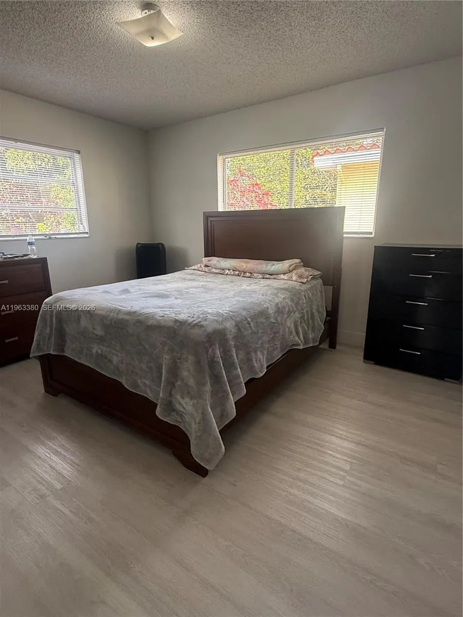 381 E 61st St, Hialeah, Florida 33013, Hialeah, Florida 33013, 3 Bedrooms Bedrooms, ,2 BathroomsBathrooms,Residential,For Sale,381 E 61st St, Hialeah, Florida 33013,A11963380