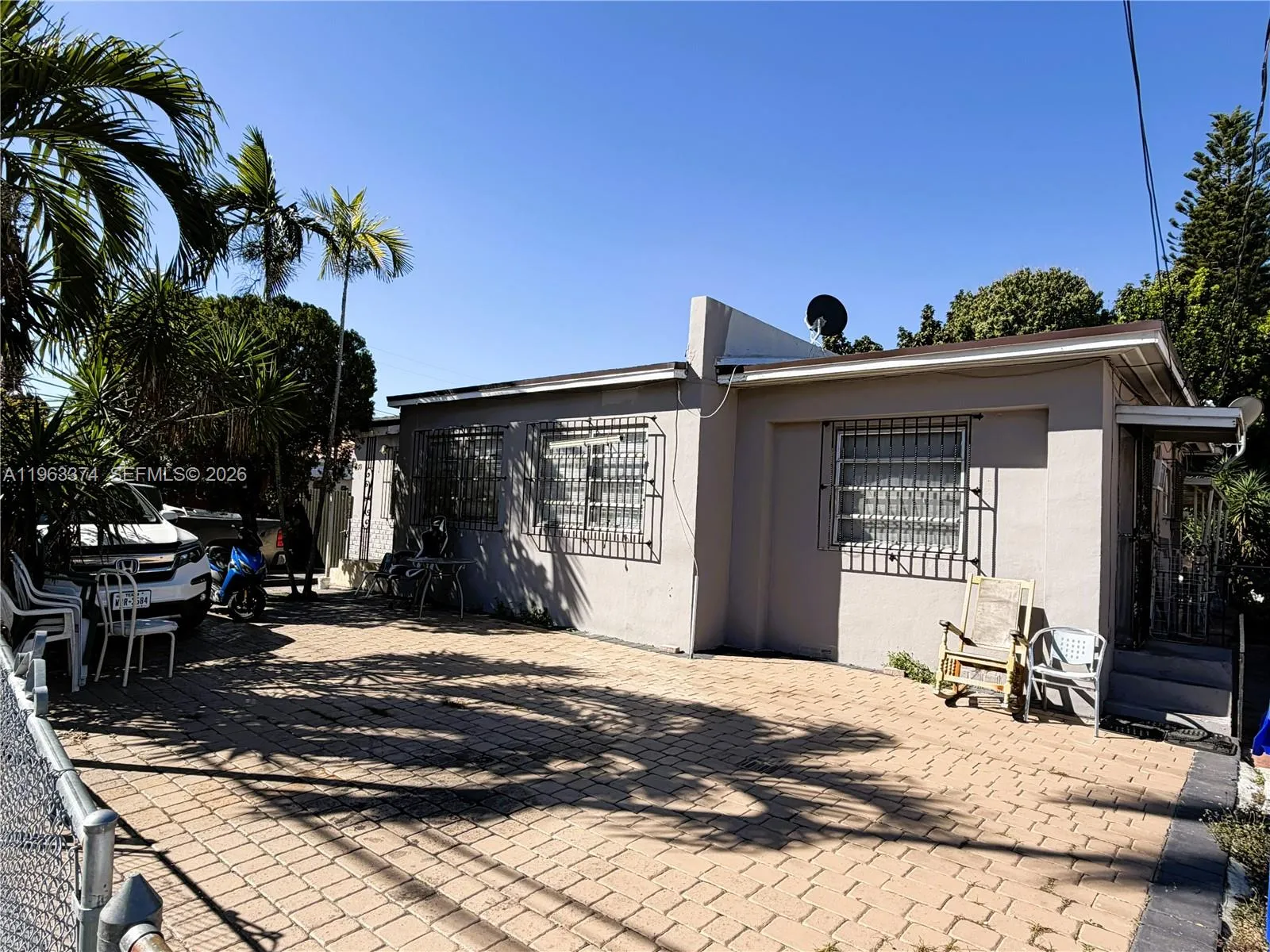 430 Nw 53rd Ave, Miami, Florida 33126, Miami, Florida 33126, 4 Bedrooms Bedrooms, ,3 BathroomsBathrooms,Residential,For Sale,430 Nw 53rd Ave, Miami, Florida 33126,A11963374