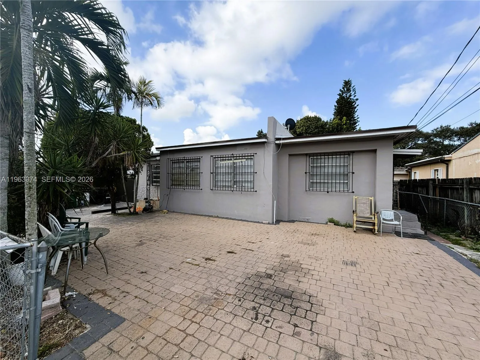 430 Nw 53rd Ave, Miami, Florida 33126, Miami, Florida 33126, 4 Bedrooms Bedrooms, ,3 BathroomsBathrooms,Residential,For Sale,430 Nw 53rd Ave, Miami, Florida 33126,A11963374