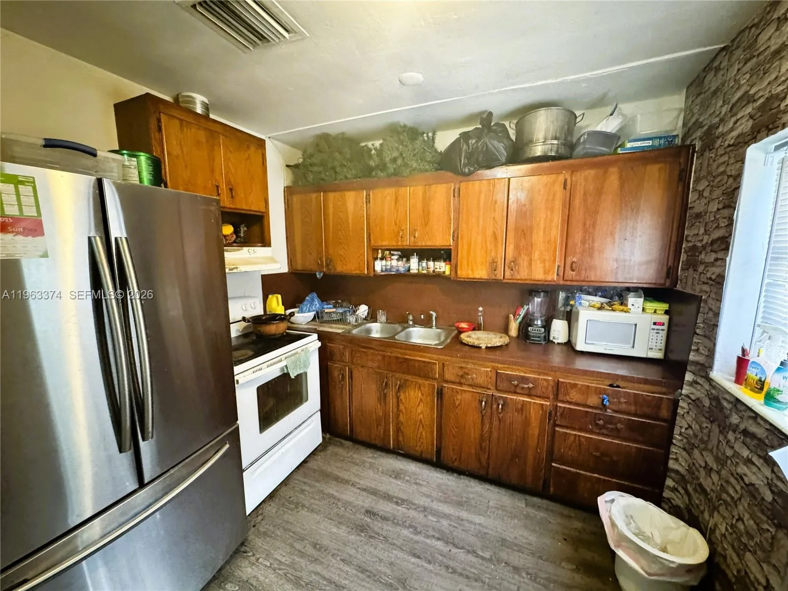 430 Nw 53rd Ave, Miami, Florida 33126, Miami, Florida 33126, 4 Bedrooms Bedrooms, ,3 BathroomsBathrooms,Residential,For Sale,430 Nw 53rd Ave, Miami, Florida 33126,A11963374