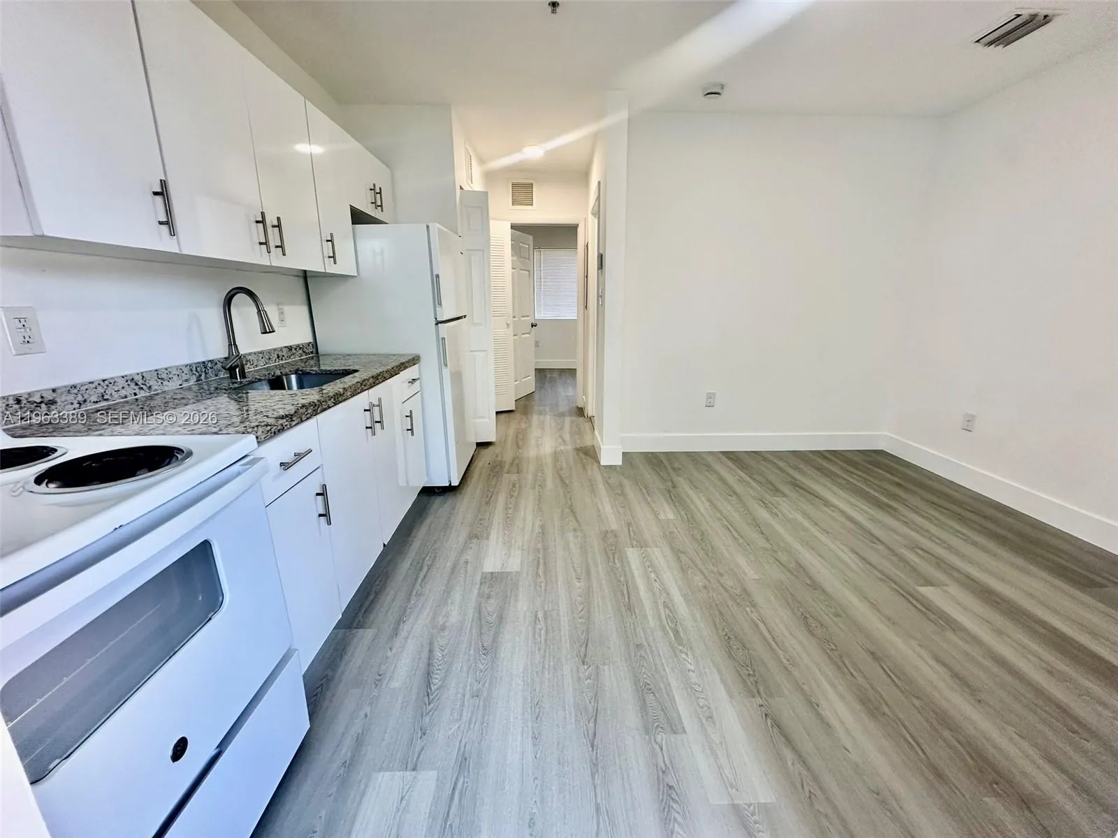 11115 Ne 13th Ave 3, Miami, Florida 33161, Miami, Florida 33161, 1 Bedroom Bedrooms, ,1 BathroomBathrooms,Residential Lease,For Rent,11115 Ne 13th Ave 3, Miami, Florida 33161,A11963389