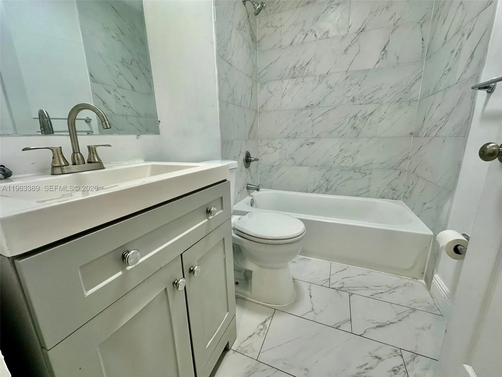 11115 Ne 13th Ave 3, Miami, Florida 33161, Miami, Florida 33161, 1 Bedroom Bedrooms, ,1 BathroomBathrooms,Residential Lease,For Rent,11115 Ne 13th Ave 3, Miami, Florida 33161,A11963389