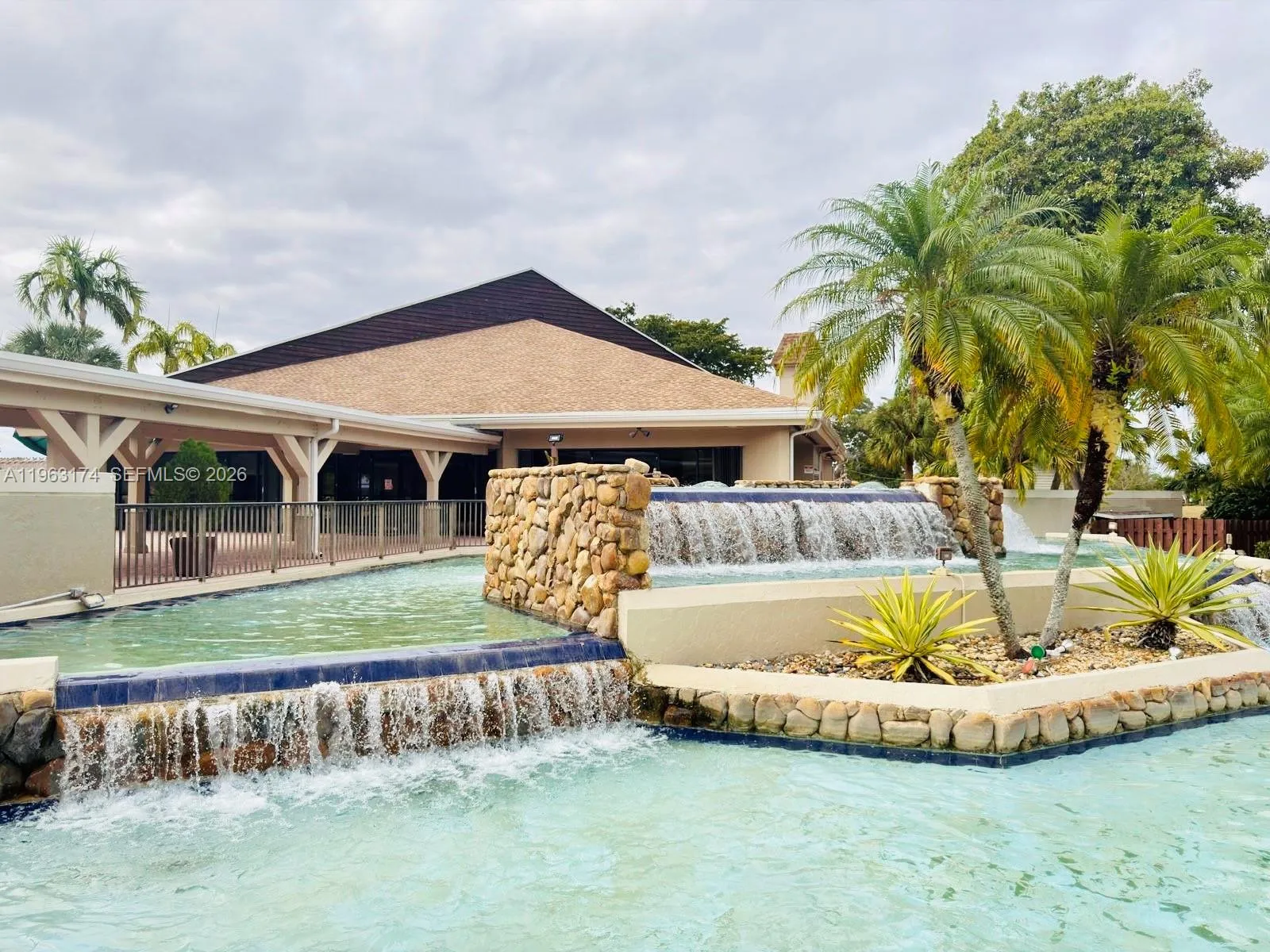 5239 Sw 153rd Ave, Miami, Florida 33185, Miami, Florida 33185, 4 Bedrooms Bedrooms, ,3 BathroomsBathrooms,Residential,For Sale,5239 Sw 153rd Ave, Miami, Florida 33185,A11963174