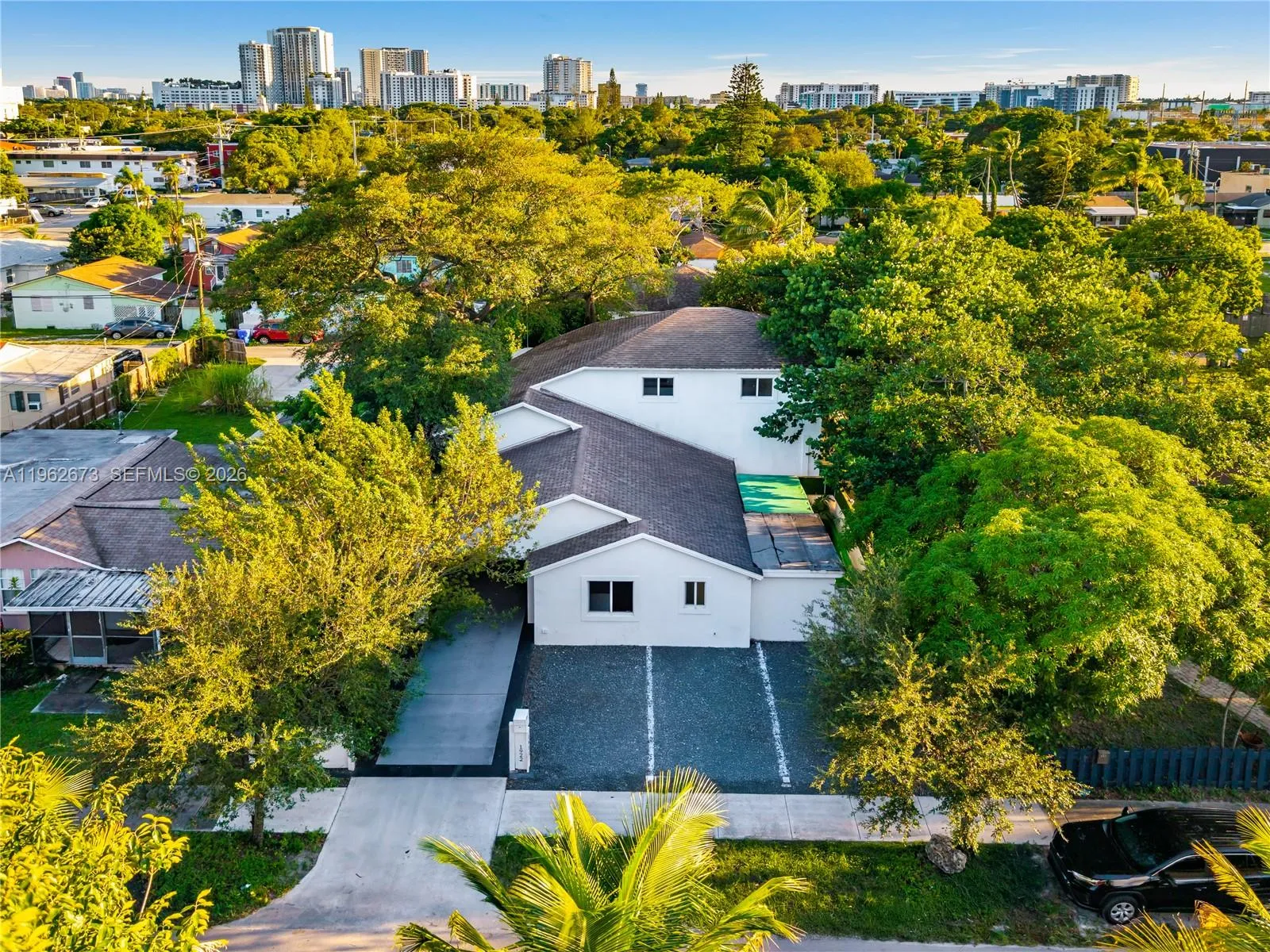 1922 Garfield St, Hollywood, Florida 33020, Hollywood, Florida 33020, ,Residential Income,For Sale,1922 Garfield St, Hollywood, Florida 33020,A11962673
