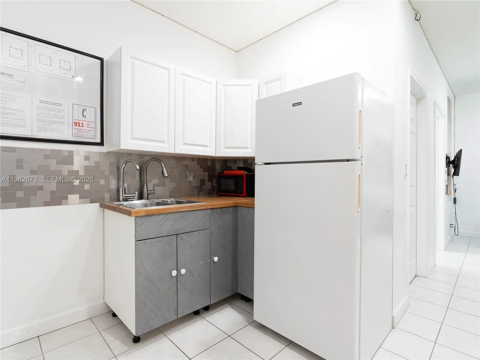 2nd Floor Guest Kitchen