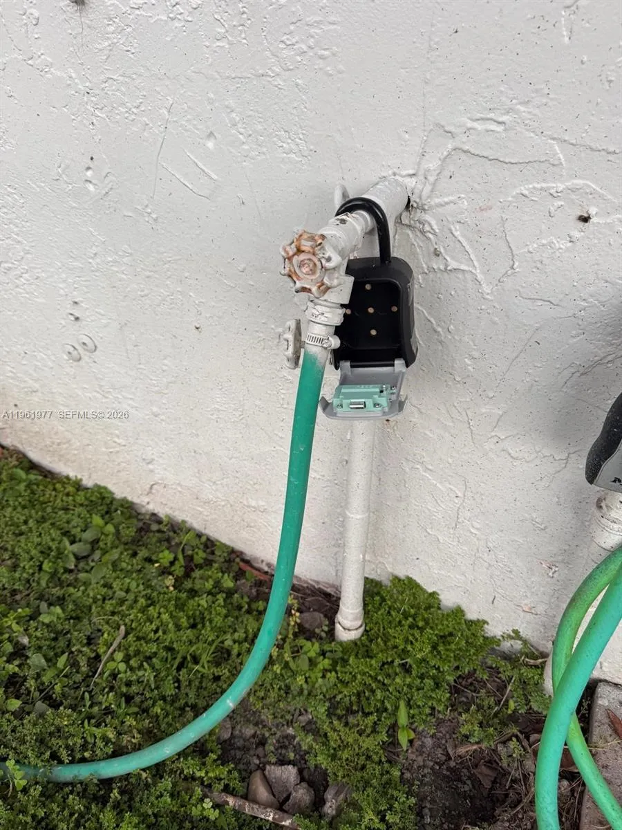 14111 Sw 121st Pl 4, Miami, Florida 33186, Miami, Florida 33186, 3 Bedrooms Bedrooms, ,2 BathroomsBathrooms,Residential,For Sale,14111 Sw 121st Pl 4, Miami, Florida 33186,A11961977