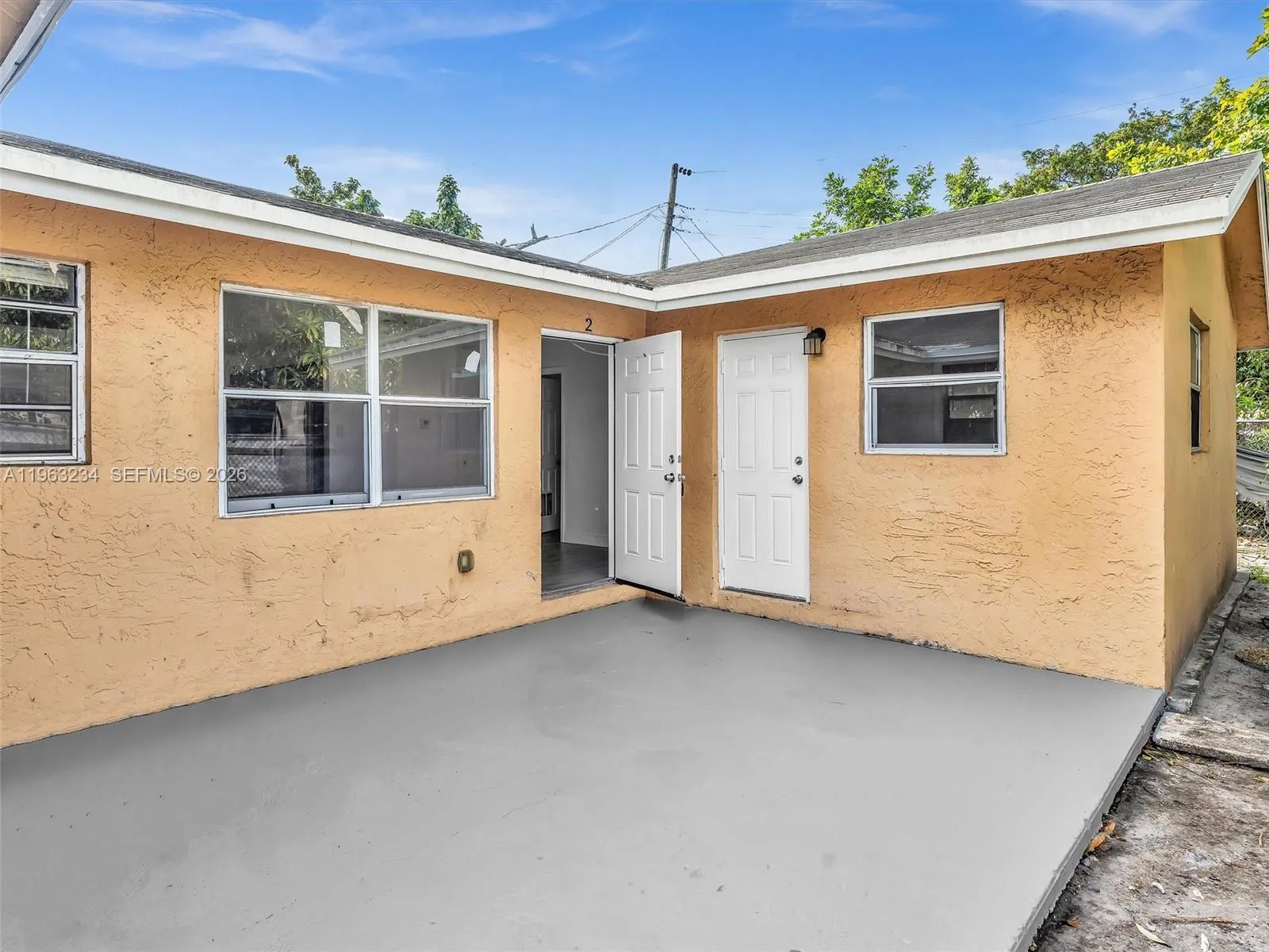 2512 Nw 9th Pl, Fort Lauderdale, Florida 33311, Fort Lauderdale, Florida 33311, ,Residential Income,For Sale,2512 Nw 9th Pl, Fort Lauderdale, Florida 33311,A11963234