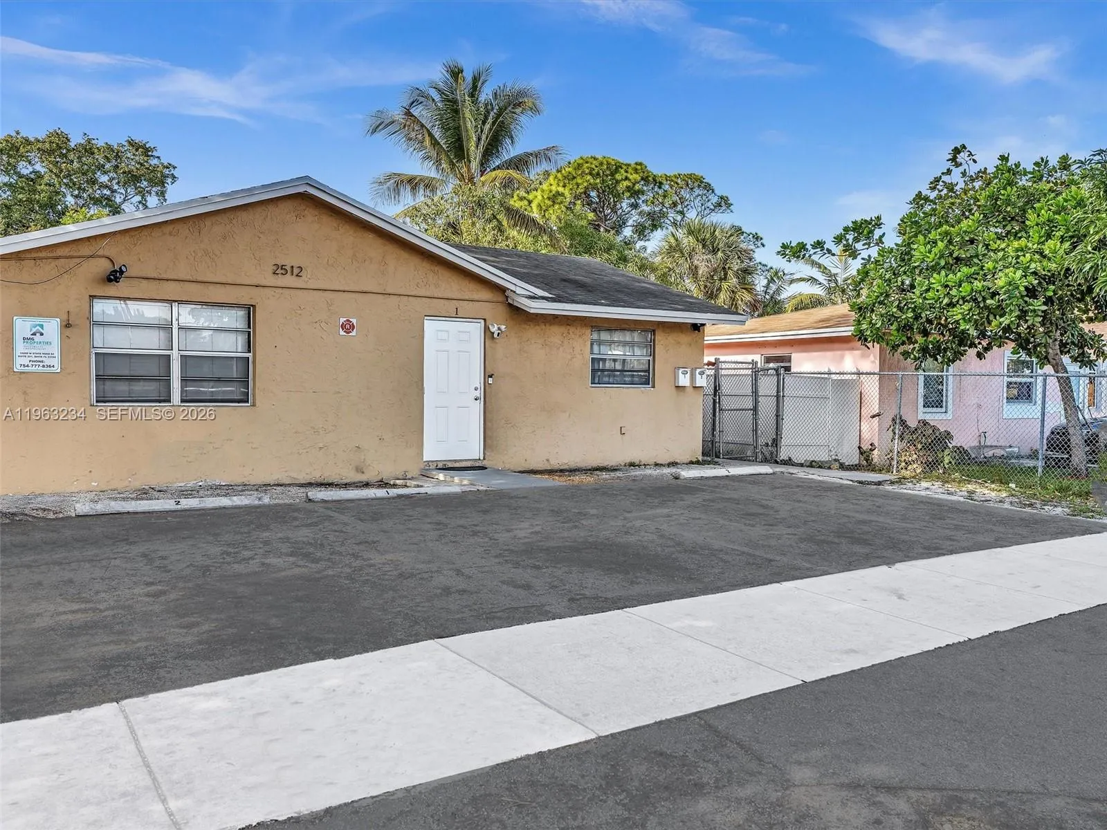 2512 Nw 9th Pl, Fort Lauderdale, Florida 33311, Fort Lauderdale, Florida 33311, ,Residential Income,For Sale,2512 Nw 9th Pl, Fort Lauderdale, Florida 33311,A11963234