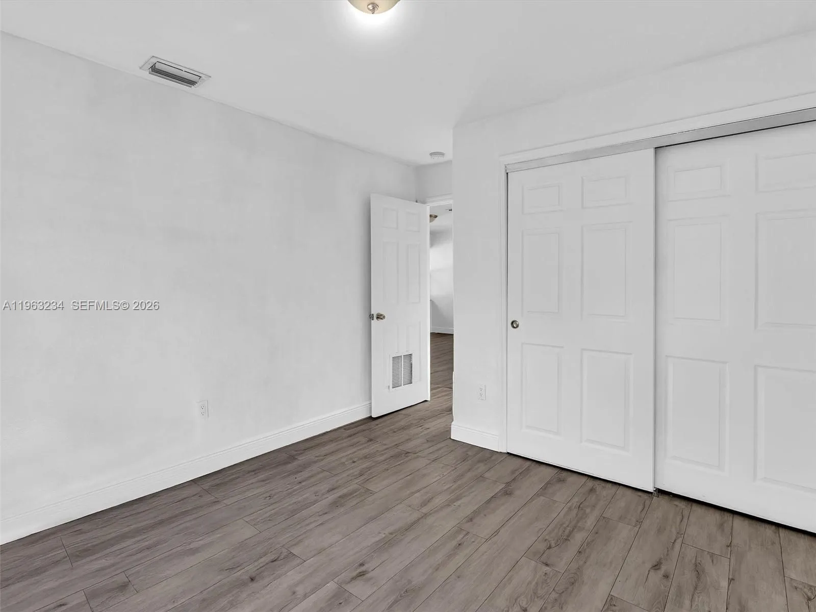 2512 Nw 9th Pl, Fort Lauderdale, Florida 33311, Fort Lauderdale, Florida 33311, ,Residential Income,For Sale,2512 Nw 9th Pl, Fort Lauderdale, Florida 33311,A11963234