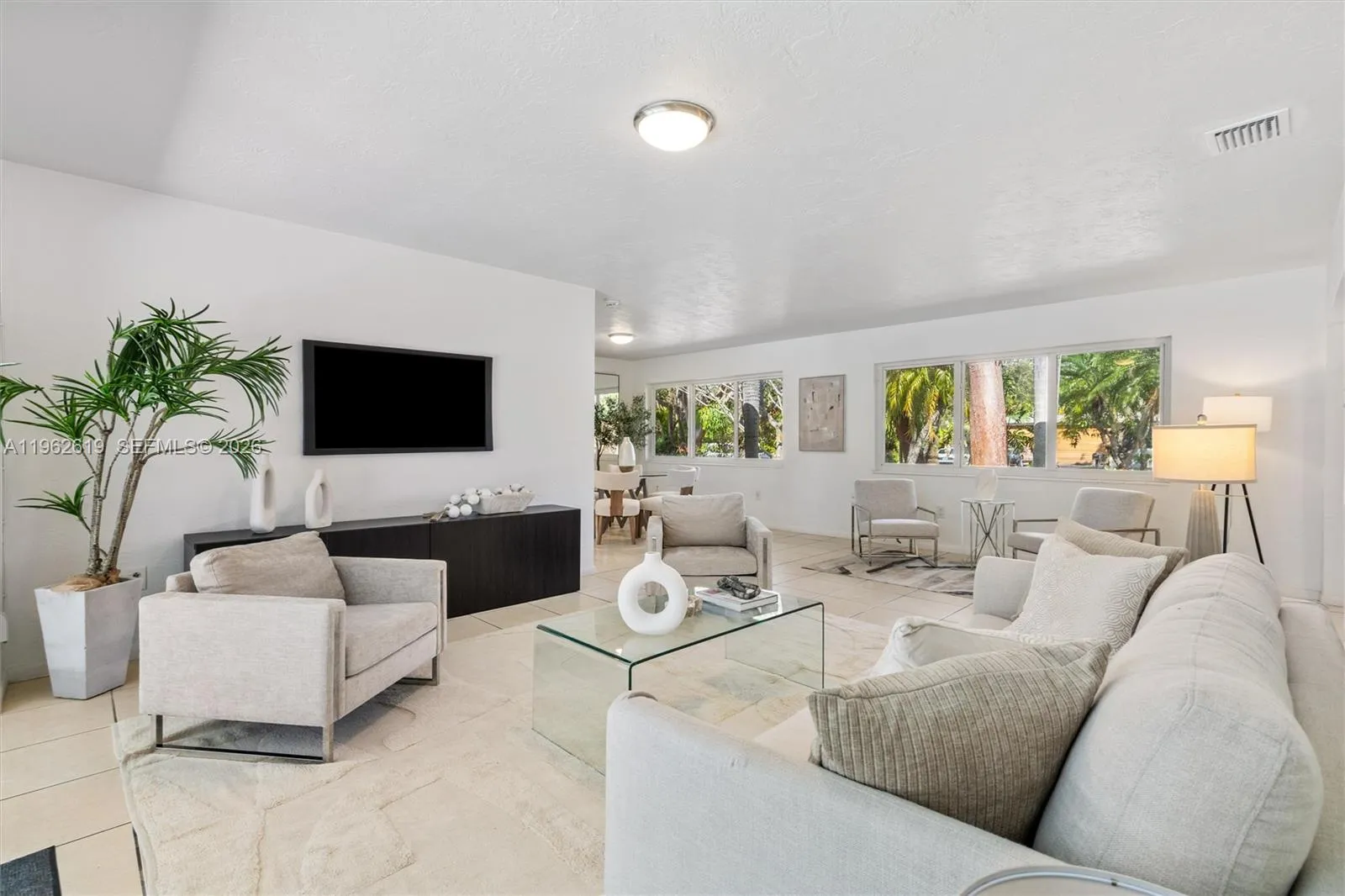 8260 Sw 133rd St, Pinecrest, Florida 33156, Pinecrest, Florida 33156, 3 Bedrooms Bedrooms, ,2 BathroomsBathrooms,Residential,For Sale,8260 Sw 133rd St, Pinecrest, Florida 33156,A11962619