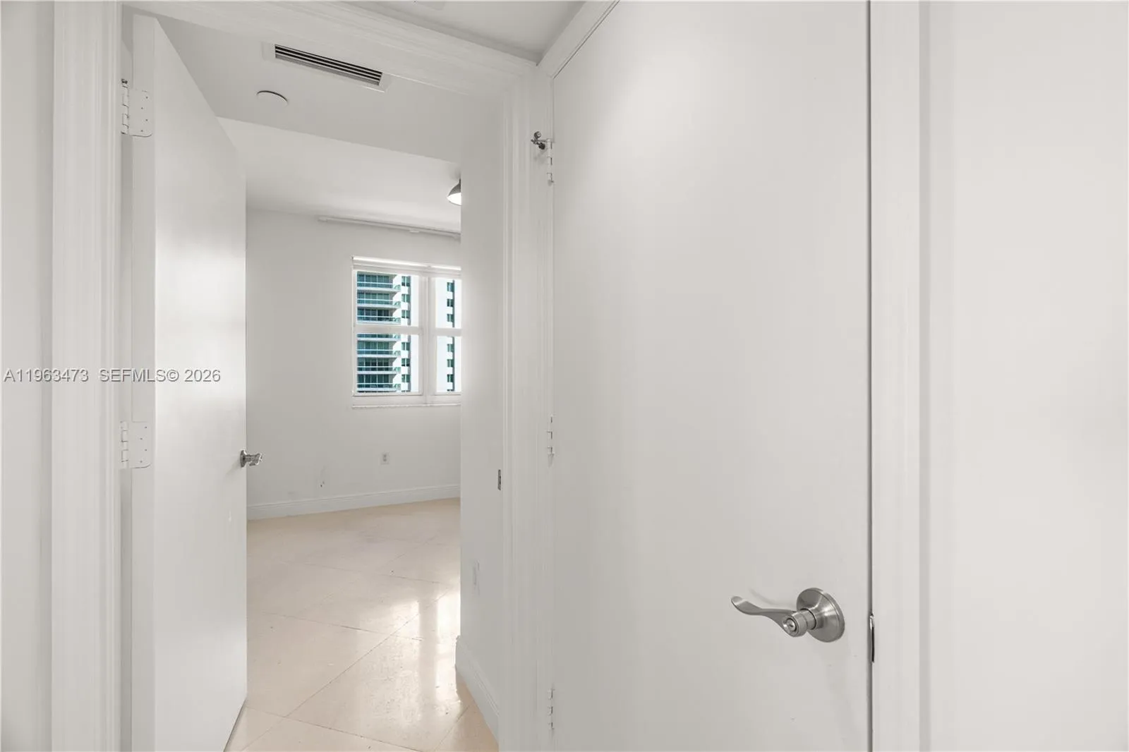 20000 E Country Club Dr 716, Aventura, Florida 331, Aventura, Florida 33180, 3 Bedrooms Bedrooms, ,3 BathroomsBathrooms,Residential,For Sale,20000 E Country Club Dr 716, Aventura, Florida 331,A11963473