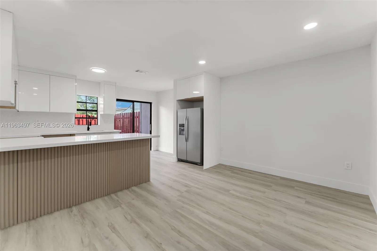 15430 Sw 74th Cir Ct 506, Miami, Florida 33193, Miami, Florida 33193, 2 Bedrooms Bedrooms, ,2 BathroomsBathrooms,Residential,For Sale,15430 Sw 74th Cir Ct 506, Miami, Florida 33193,A11963497