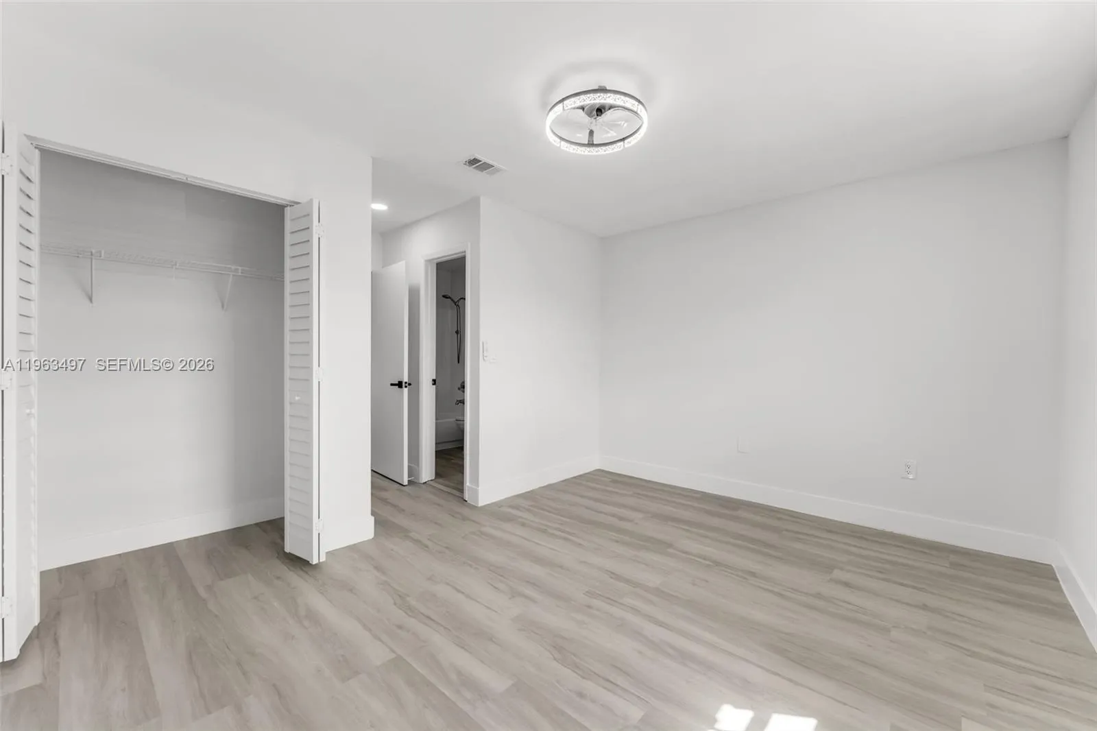 15430 Sw 74th Cir Ct 506, Miami, Florida 33193, Miami, Florida 33193, 2 Bedrooms Bedrooms, ,2 BathroomsBathrooms,Residential,For Sale,15430 Sw 74th Cir Ct 506, Miami, Florida 33193,A11963497