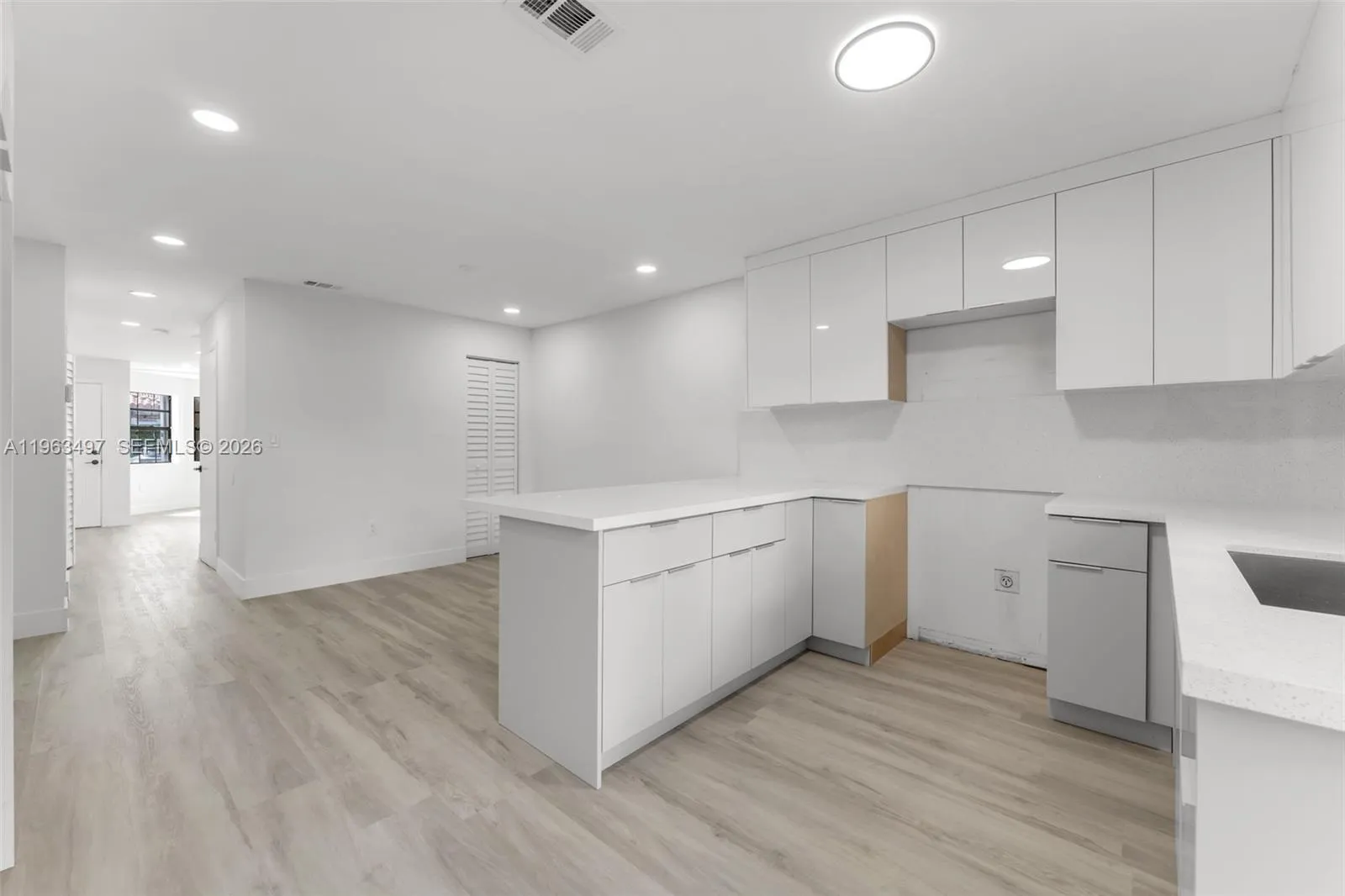 15430 Sw 74th Cir Ct 506, Miami, Florida 33193, Miami, Florida 33193, 2 Bedrooms Bedrooms, ,2 BathroomsBathrooms,Residential,For Sale,15430 Sw 74th Cir Ct 506, Miami, Florida 33193,A11963497