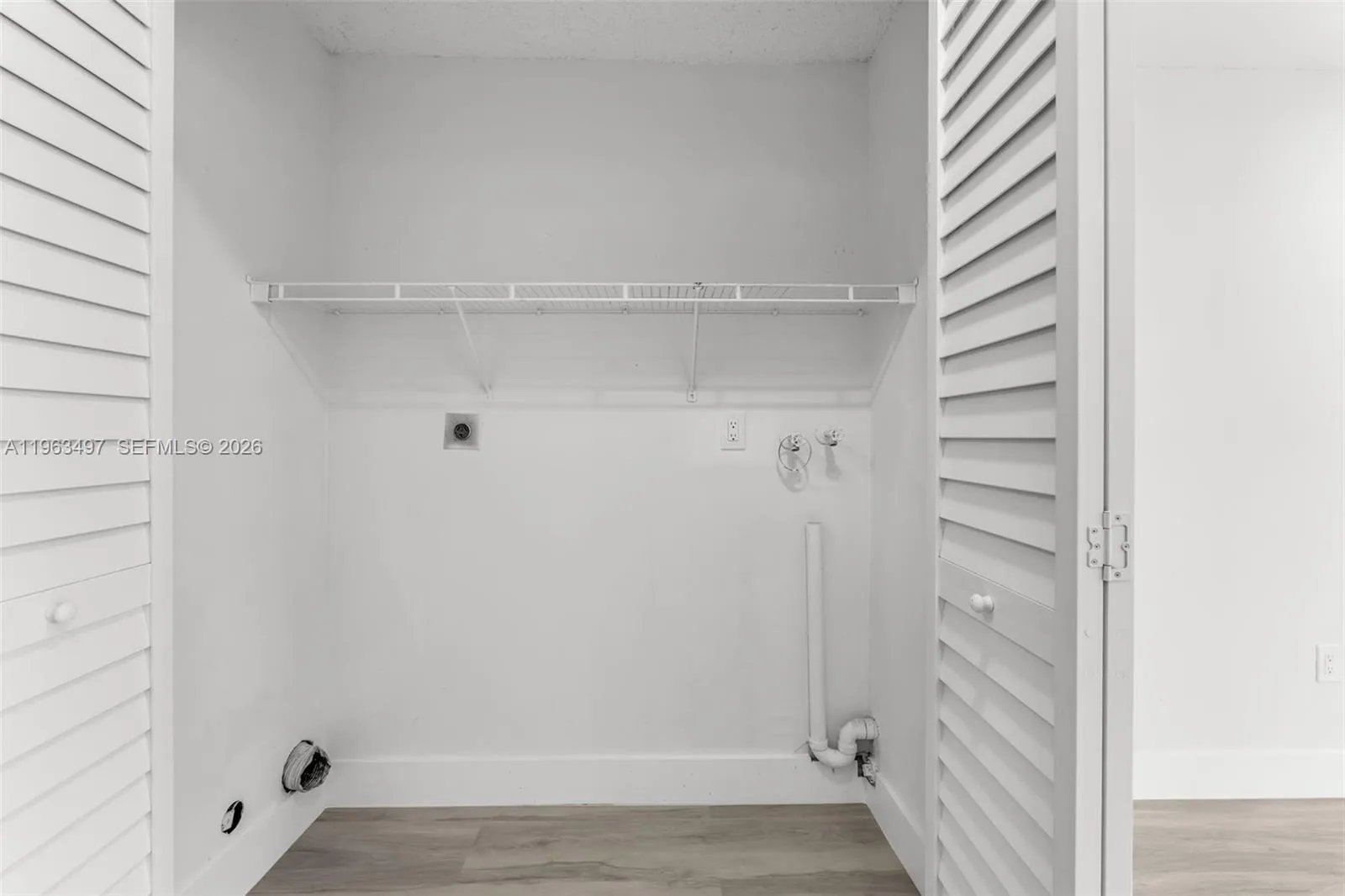 15430 Sw 74th Cir Ct 506, Miami, Florida 33193, Miami, Florida 33193, 2 Bedrooms Bedrooms, ,2 BathroomsBathrooms,Residential,For Sale,15430 Sw 74th Cir Ct 506, Miami, Florida 33193,A11963497