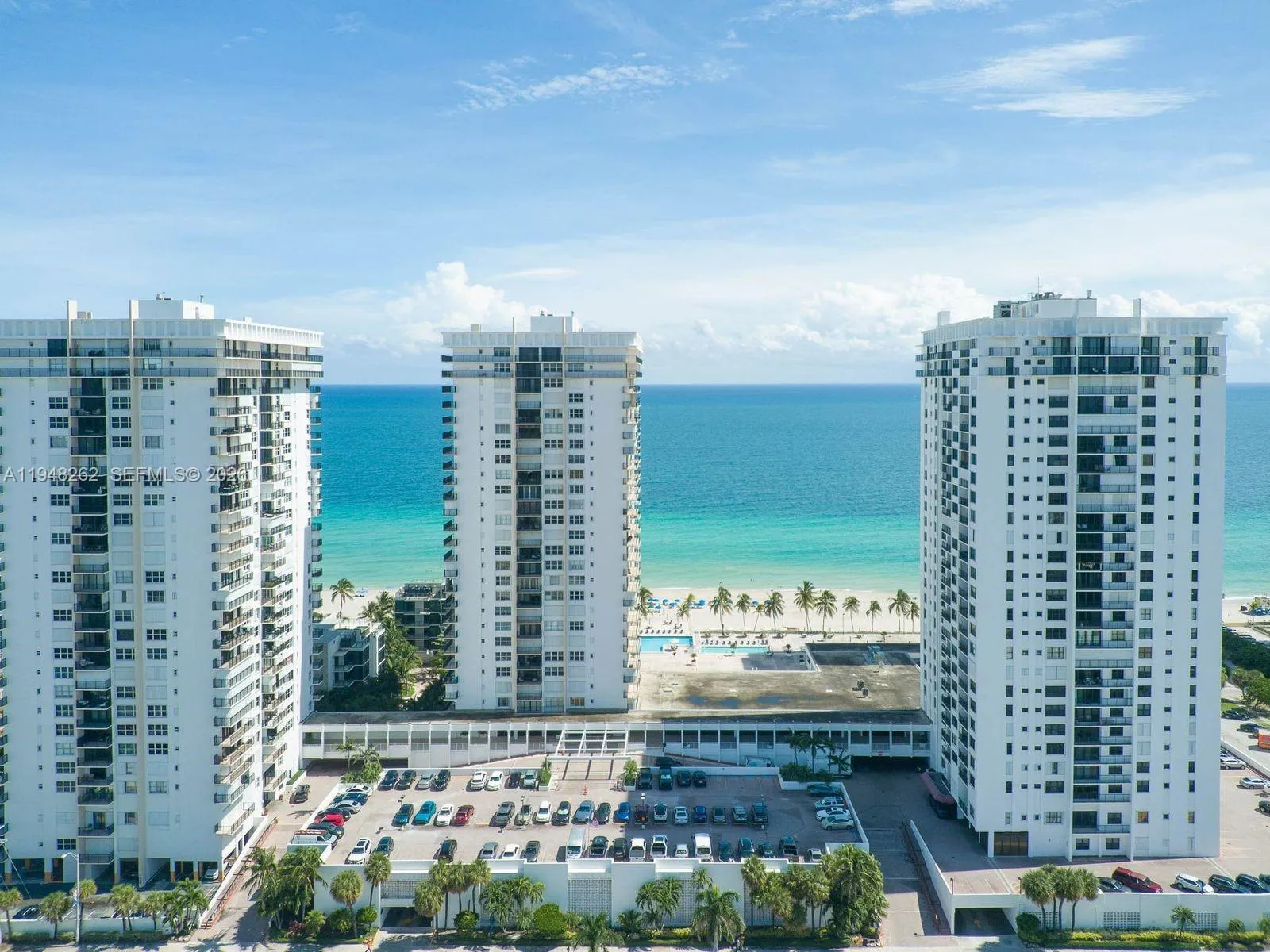 2101 S Ocean Dr 2608, Hollywood, Florida 33019, Hollywood, Florida 33019, 2 Bedrooms Bedrooms, ,2 BathroomsBathrooms,Residential,For Sale,2101 S Ocean Dr 2608, Hollywood, Florida 33019,A11948262