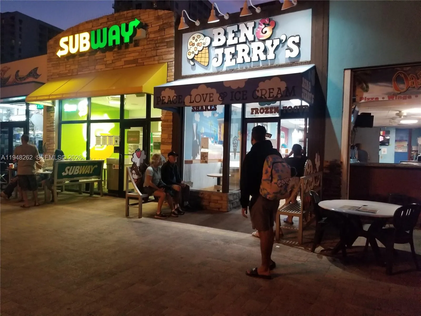 YUMMY PLACES ON THE BROADWALK DAY OR NITE