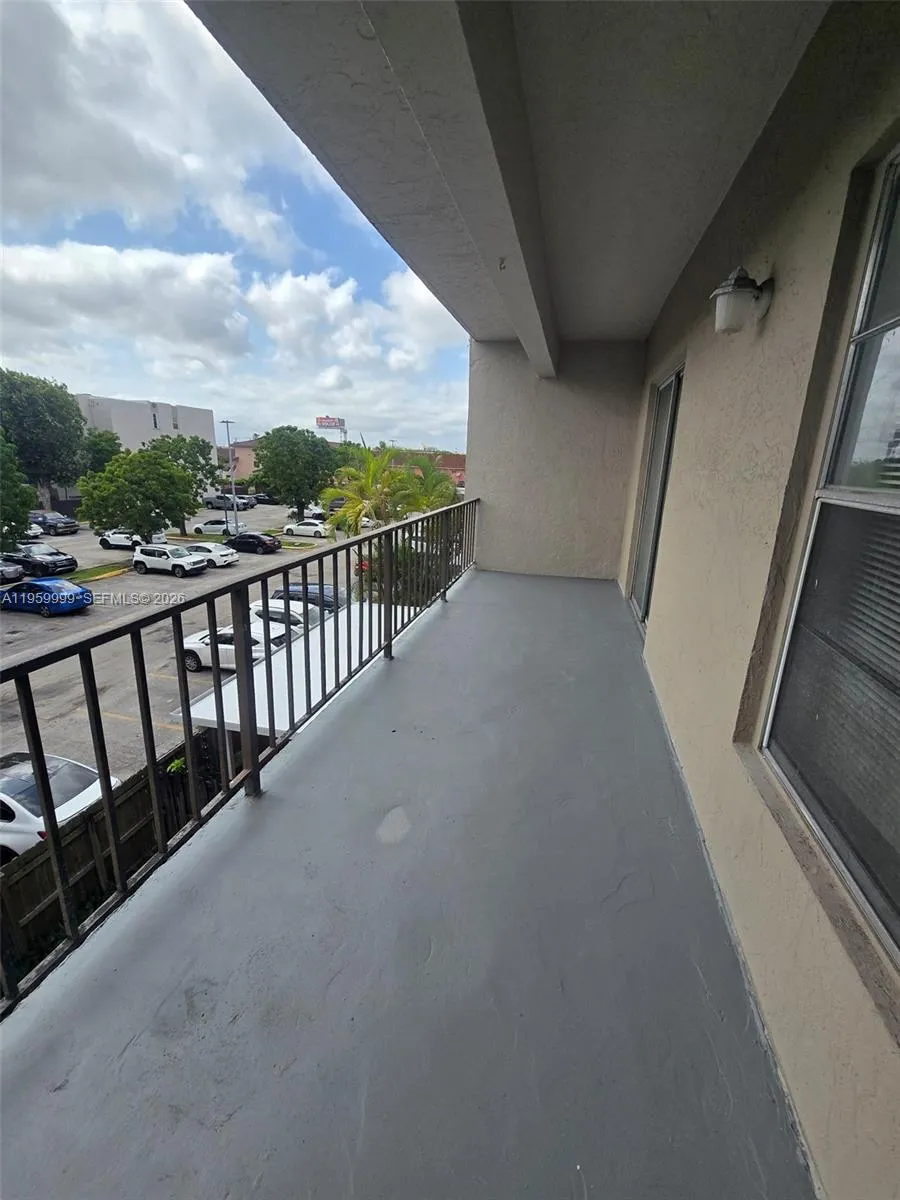 5755 W 20th Ave 312, Hialeah, Florida 33012, Hialeah, Florida 33012, 2 Bedrooms Bedrooms, ,2 BathroomsBathrooms,Residential Lease,For Rent,5755 W 20th Ave 312, Hialeah, Florida 33012,A11959999