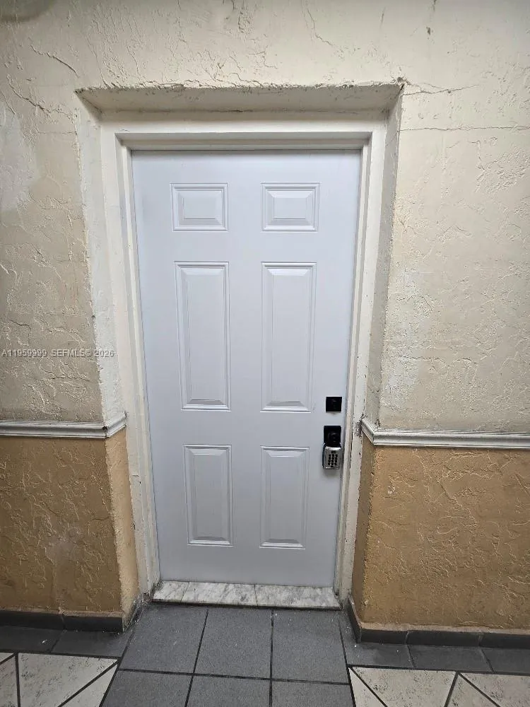 5755 W 20th Ave 312, Hialeah, Florida 33012, Hialeah, Florida 33012, 2 Bedrooms Bedrooms, ,2 BathroomsBathrooms,Residential Lease,For Rent,5755 W 20th Ave 312, Hialeah, Florida 33012,A11959999