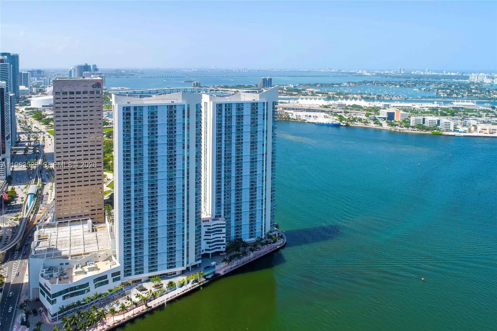 335 S Biscayne Blvd 2512, Miami, Florida 33131, Miami, Florida 33131, 3 Bedrooms Bedrooms, ,2 BathroomsBathrooms,Residential Lease,For Rent,335 S Biscayne Blvd 2512, Miami, Florida 33131,A11963529