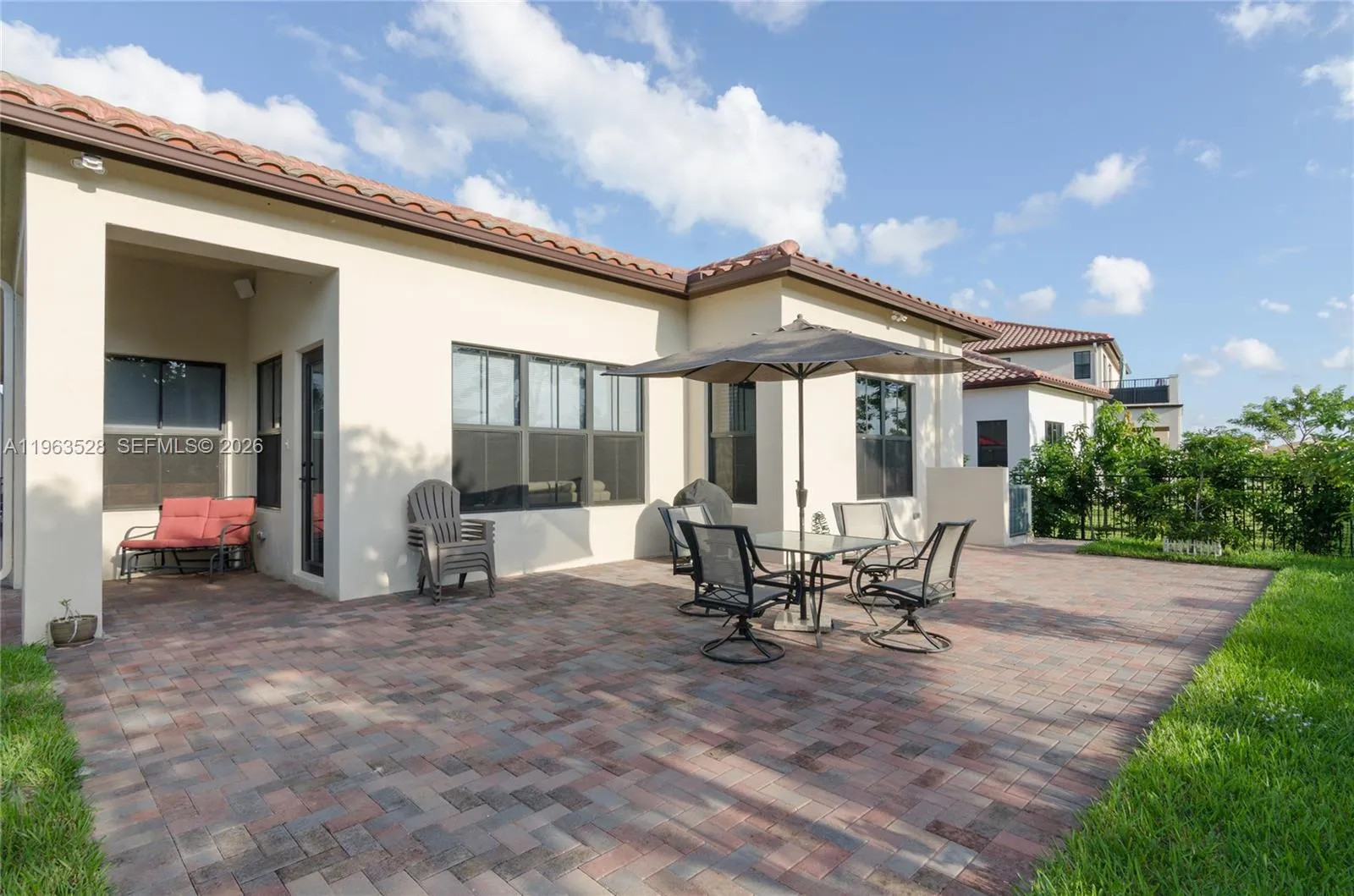 3126 Nw 83rd Way, Cooper City, Florida 33024, Cooper City, Florida 33024, 4 Bedrooms Bedrooms, ,3 BathroomsBathrooms,Residential,For Sale,3126 Nw 83rd Way, Cooper City, Florida 33024,A11963528