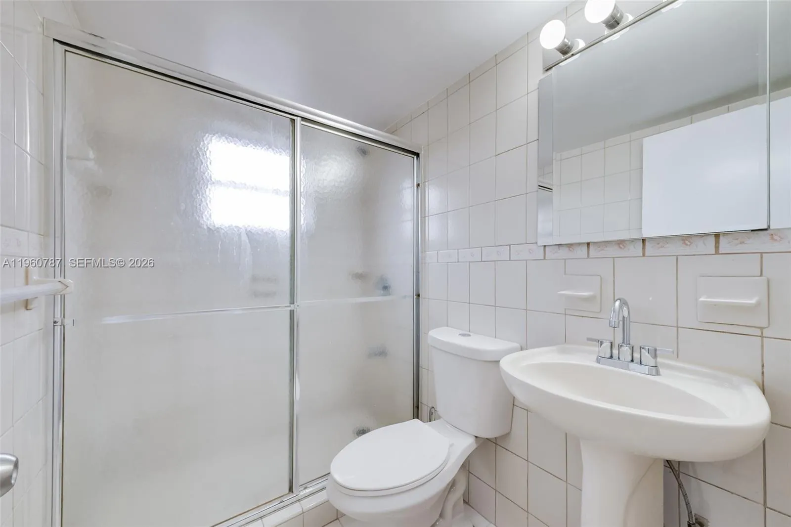 1661 Sw 3rd St 25, Miami, Florida 33135, Miami, Florida 33135, 2 Bedrooms Bedrooms, ,1 BathroomBathrooms,Residential,For Sale,1661 Sw 3rd St 25, Miami, Florida 33135,A11960787