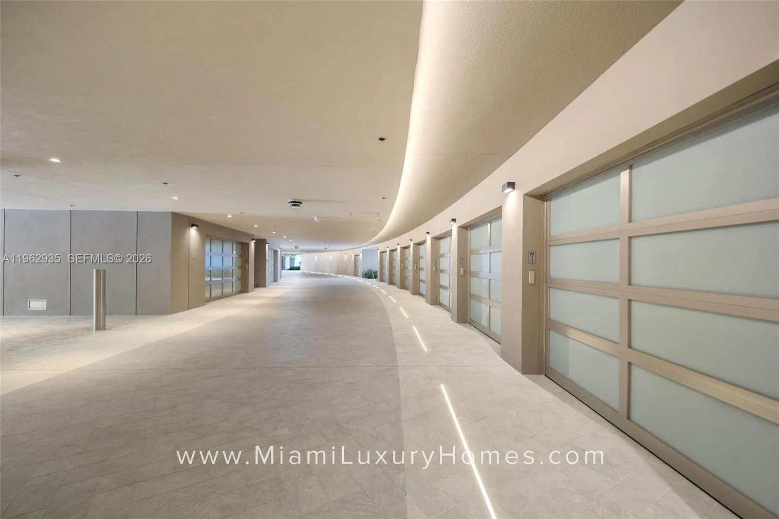 5 Grove Isle Dr. M401, Coconut Grove, Florida 3313, Coconut Grove, Florida 33133, 4 Bedrooms Bedrooms, ,4 BathroomsBathrooms,Residential,For Sale,5 Grove Isle Dr. M401, Coconut Grove, Florida 3313,A11962935