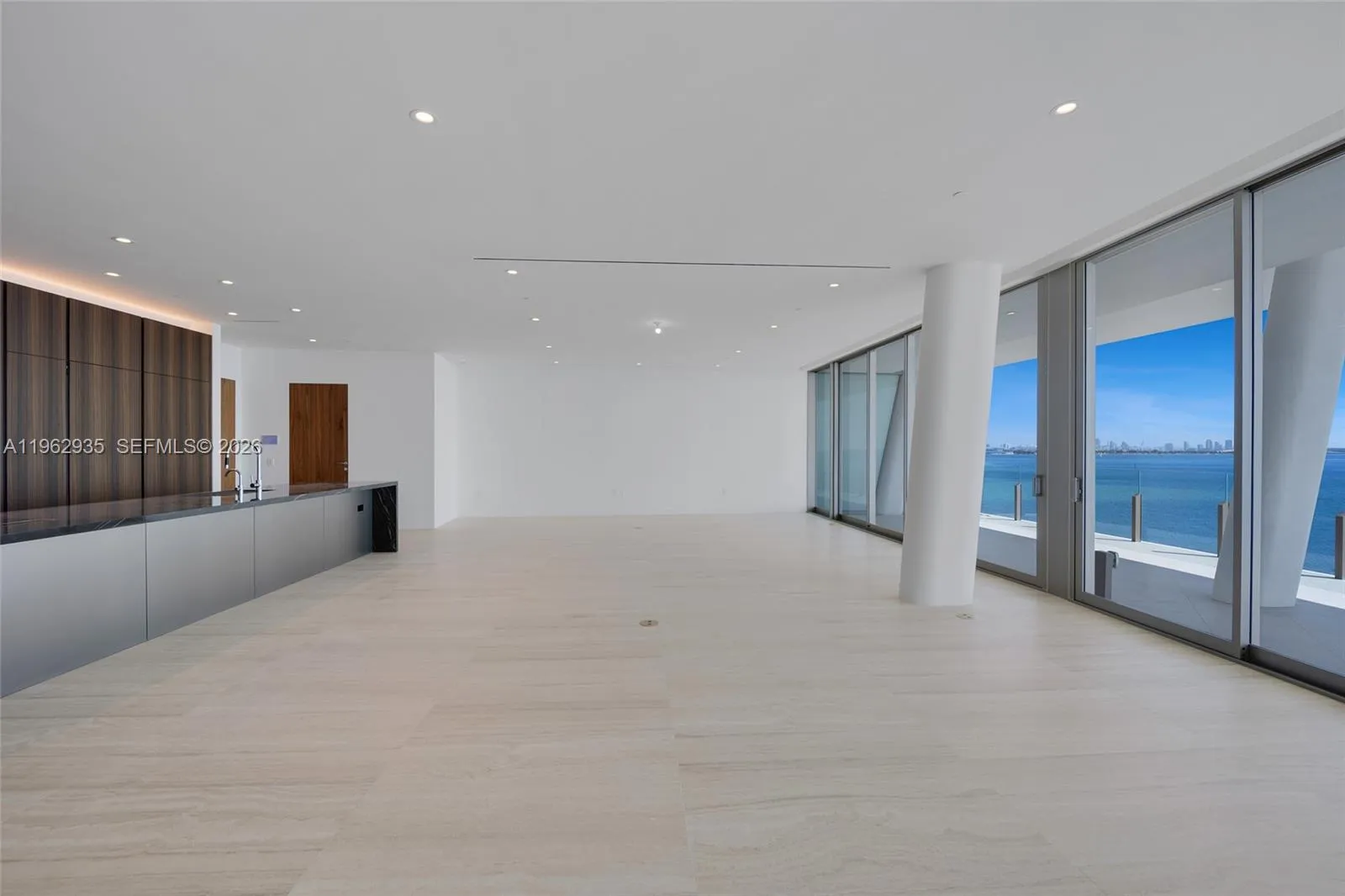 5 Grove Isle Dr. M401, Coconut Grove, Florida 3313, Coconut Grove, Florida 33133, 4 Bedrooms Bedrooms, ,4 BathroomsBathrooms,Residential,For Sale,5 Grove Isle Dr. M401, Coconut Grove, Florida 3313,A11962935