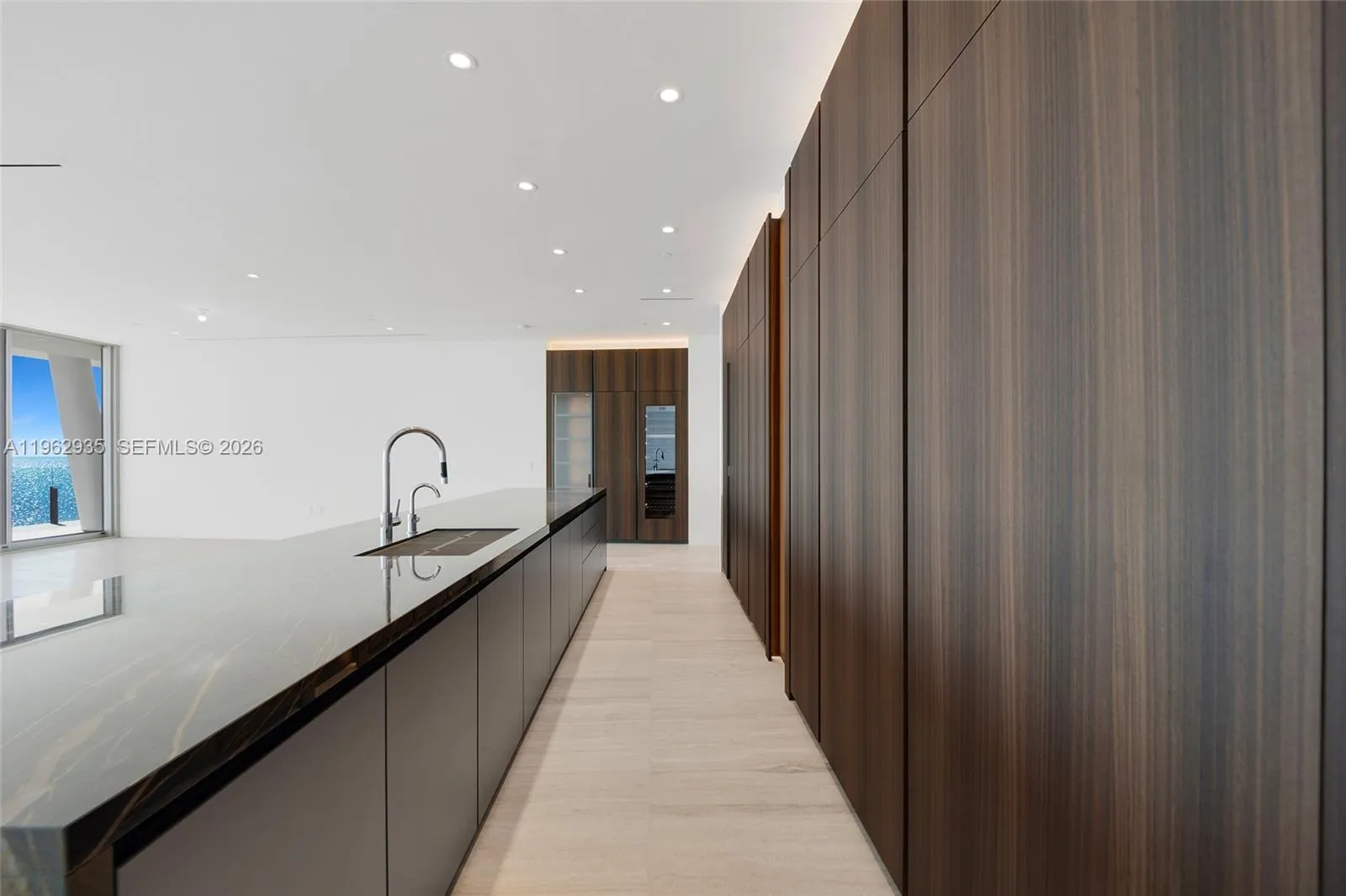 5 Grove Isle Dr. M401, Coconut Grove, Florida 3313, Coconut Grove, Florida 33133, 4 Bedrooms Bedrooms, ,4 BathroomsBathrooms,Residential,For Sale,5 Grove Isle Dr. M401, Coconut Grove, Florida 3313,A11962935