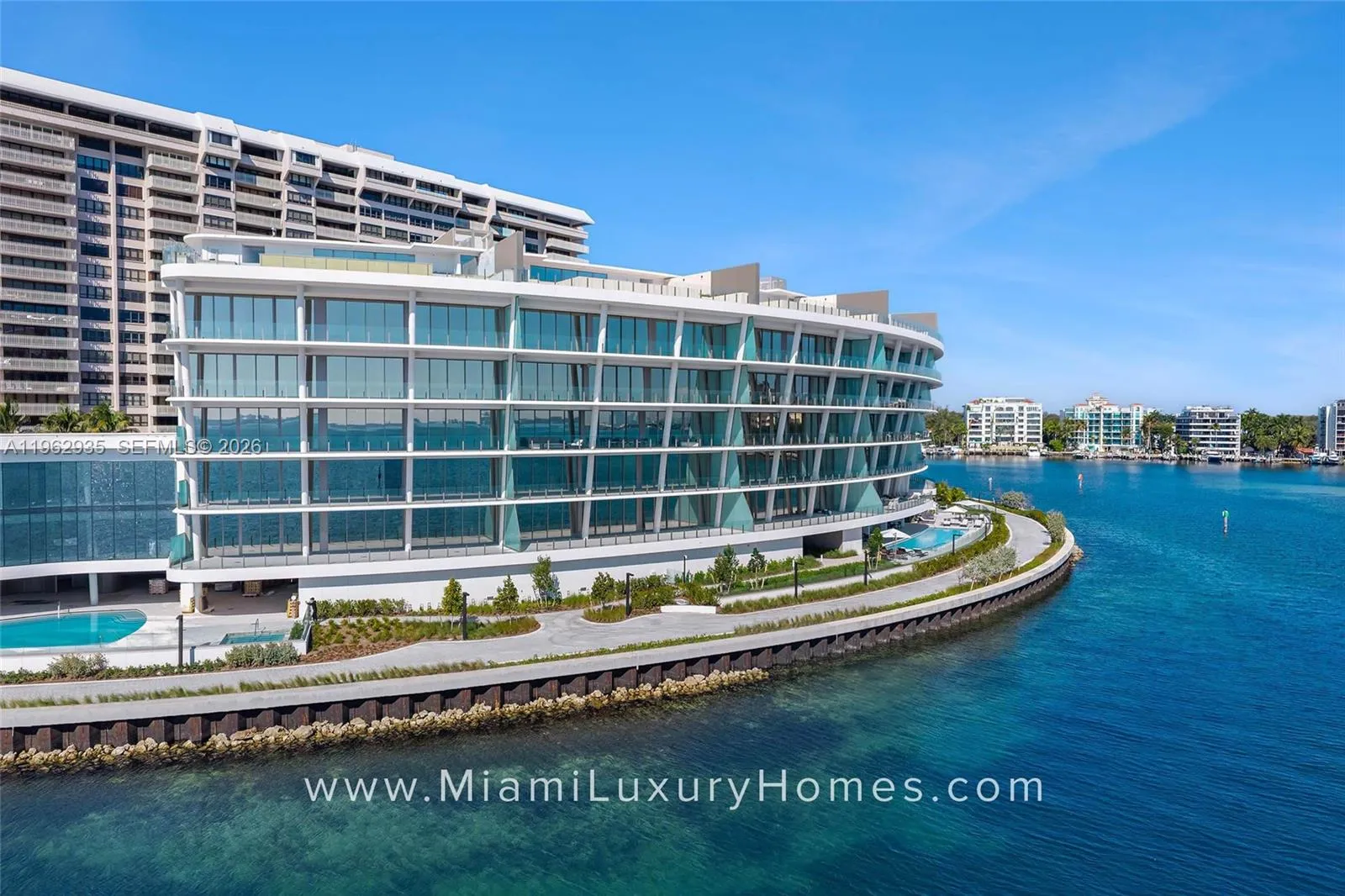 5 Grove Isle Dr. M401, Coconut Grove, Florida 3313, Coconut Grove, Florida 33133, 4 Bedrooms Bedrooms, ,4 BathroomsBathrooms,Residential,For Sale,5 Grove Isle Dr. M401, Coconut Grove, Florida 3313,A11962935