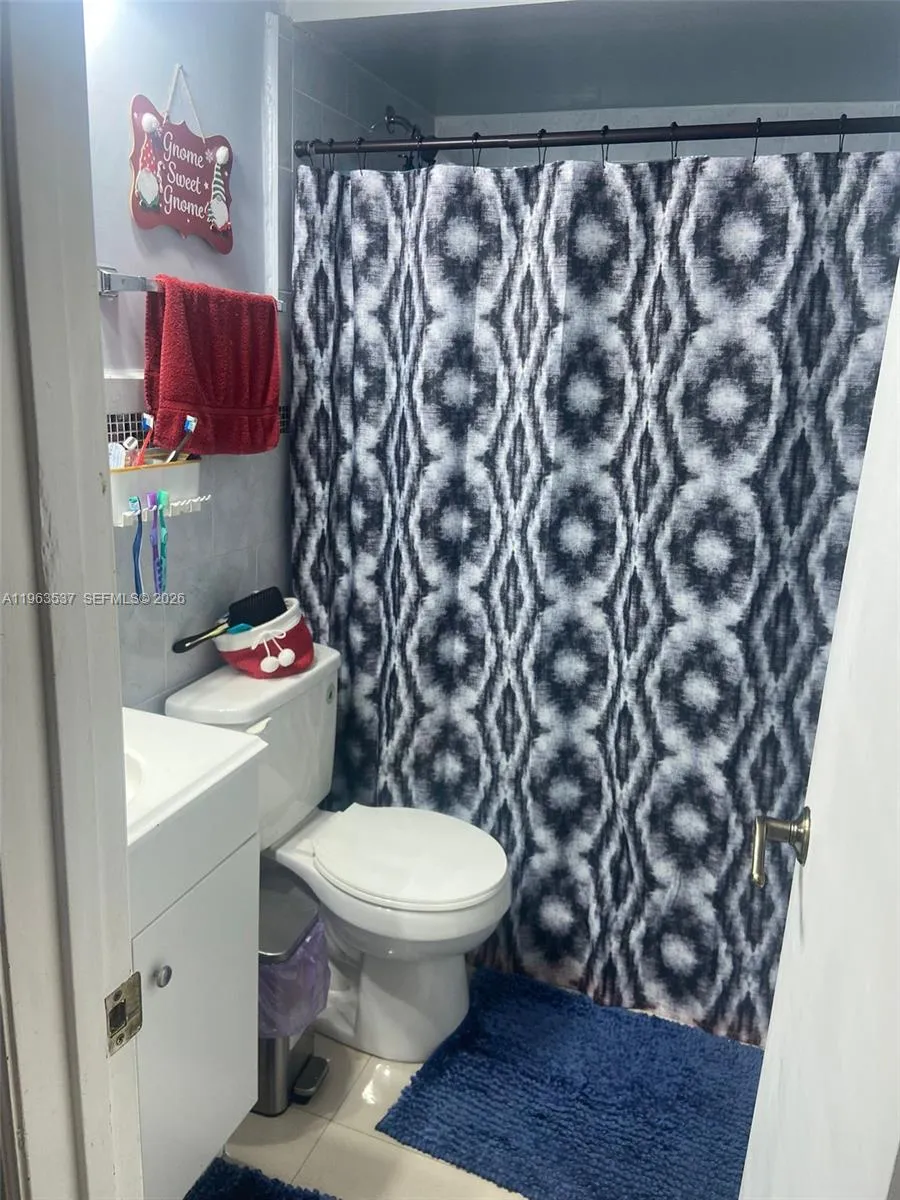 19763 Sw 124th Ave, Miami, Florida 33177, Miami, Florida 33177, 3 Bedrooms Bedrooms, ,2 BathroomsBathrooms,Residential,For Sale,19763 Sw 124th Ave, Miami, Florida 33177,A11963537