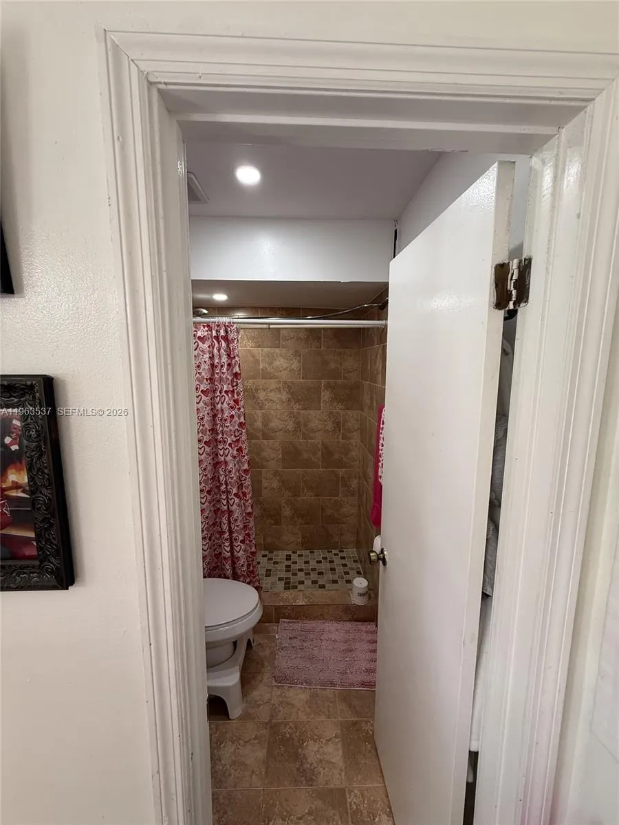 19763 Sw 124th Ave, Miami, Florida 33177, Miami, Florida 33177, 3 Bedrooms Bedrooms, ,2 BathroomsBathrooms,Residential,For Sale,19763 Sw 124th Ave, Miami, Florida 33177,A11963537