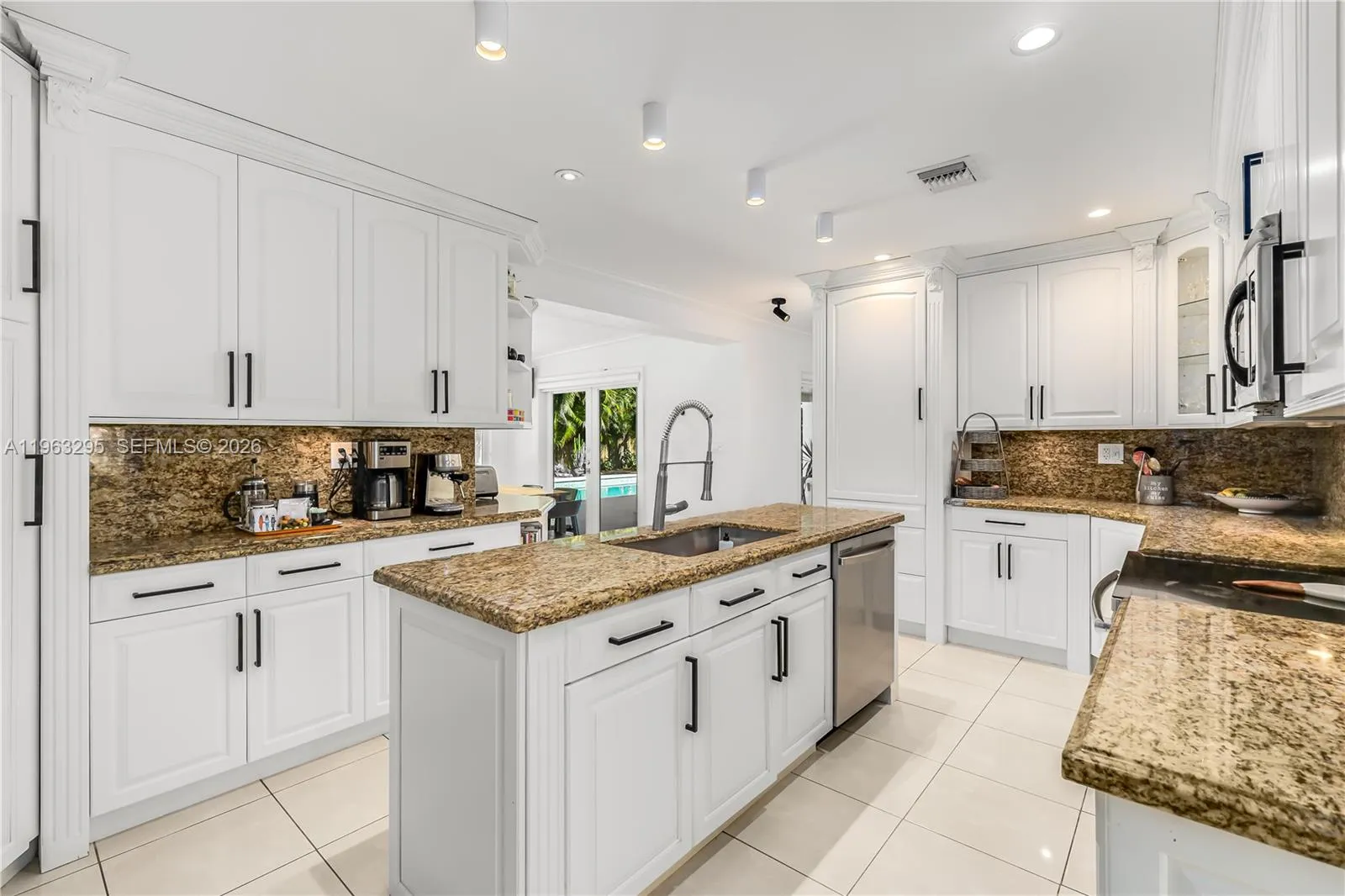 8295 Sw 116th St, Miami, Florida 33156, Miami, Florida 33156, 4 Bedrooms Bedrooms, ,3 BathroomsBathrooms,Residential,For Sale,8295 Sw 116th St, Miami, Florida 33156,A11963295