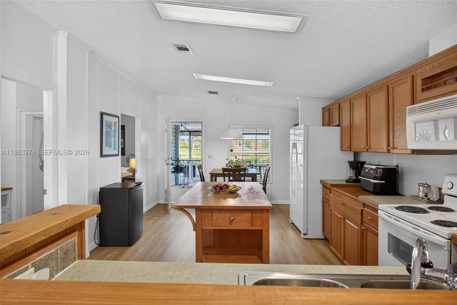 2228 Sw 83rd Ave, Davie, Florida 33324, Davie, Florida 33324, 3 Bedrooms Bedrooms, ,3 BathroomsBathrooms,Residential,For Sale,2228 Sw 83rd Ave, Davie, Florida 33324,A11963276