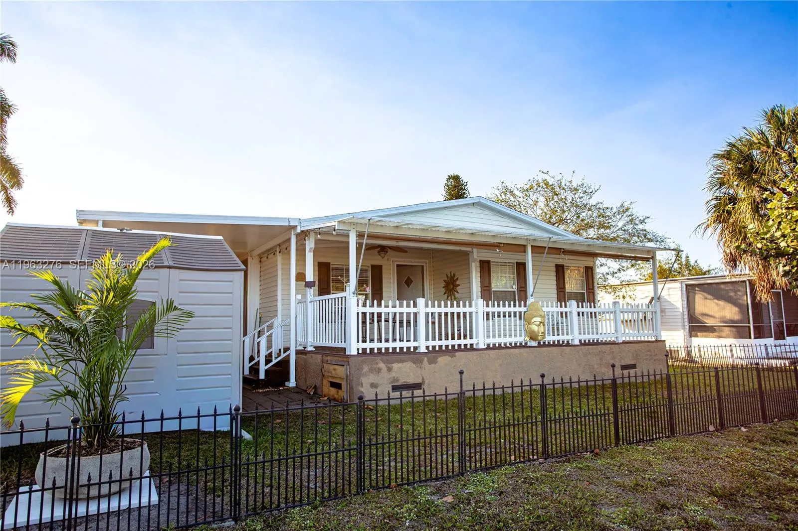 2228 Sw 83rd Ave, Davie, Florida 33324, Davie, Florida 33324, 3 Bedrooms Bedrooms, ,3 BathroomsBathrooms,Residential,For Sale,2228 Sw 83rd Ave, Davie, Florida 33324,A11963276