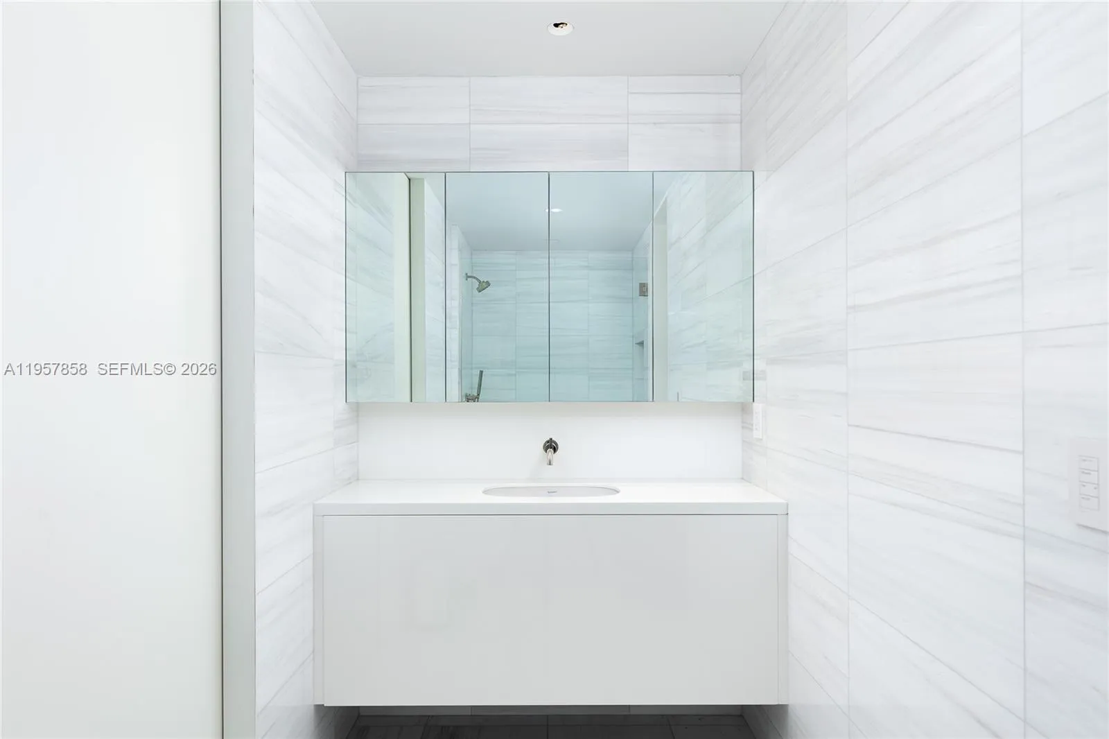 10203 Collins Ave 701, Bal Harbour, Florida 33154, Bal Harbour, Florida 33154, 3 Bedrooms Bedrooms, ,3 BathroomsBathrooms,Residential,For Sale,10203 Collins Ave 701, Bal Harbour, Florida 33154,A11957858