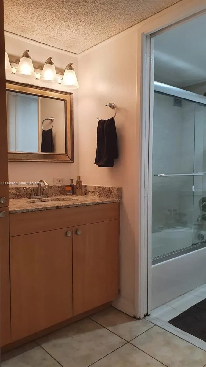 17021 N Bay Rd 316, Sunny Isles Beach, Florida 331, Sunny Isles Beach, Florida 33160, 1 Bedroom Bedrooms, ,1 BathroomBathrooms,Residential,For Sale,17021 N Bay Rd 316, Sunny Isles Beach, Florida 331,A11963520